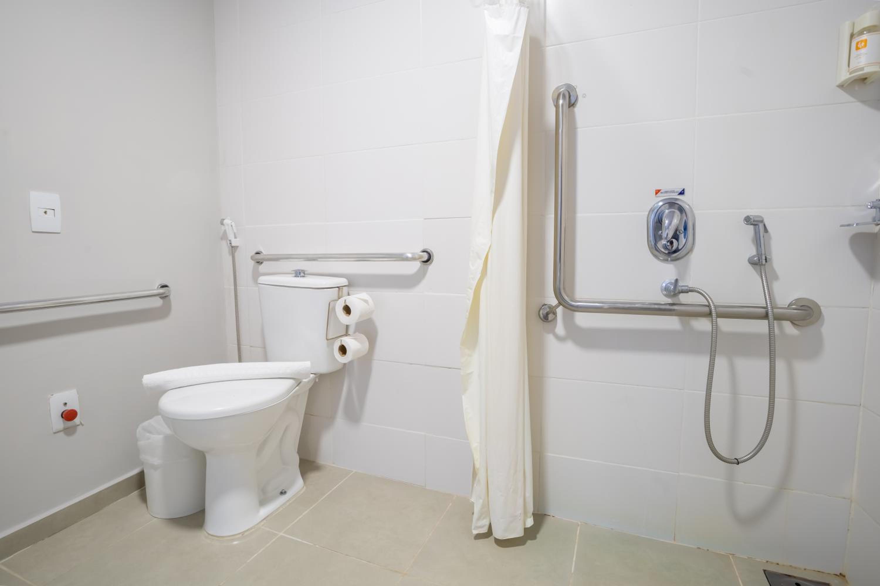 Double Room - Disability Access - Photo 3