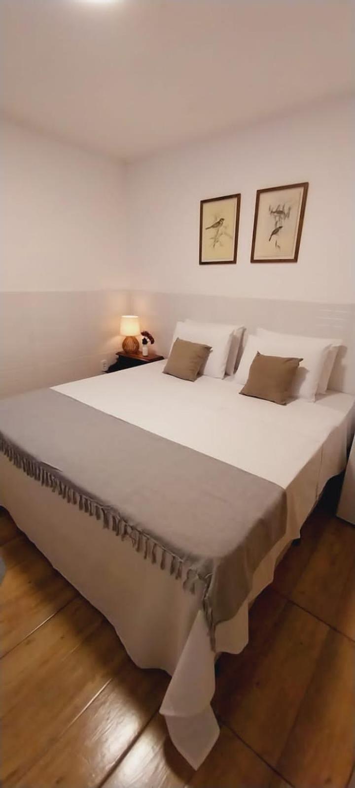 Deluxe Double or Twin Room - Photo 8