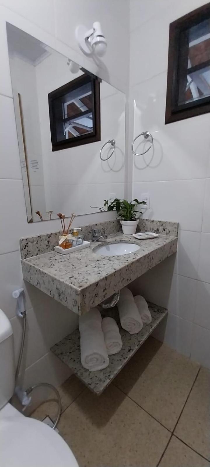 Deluxe Triple Room - Photo 2
