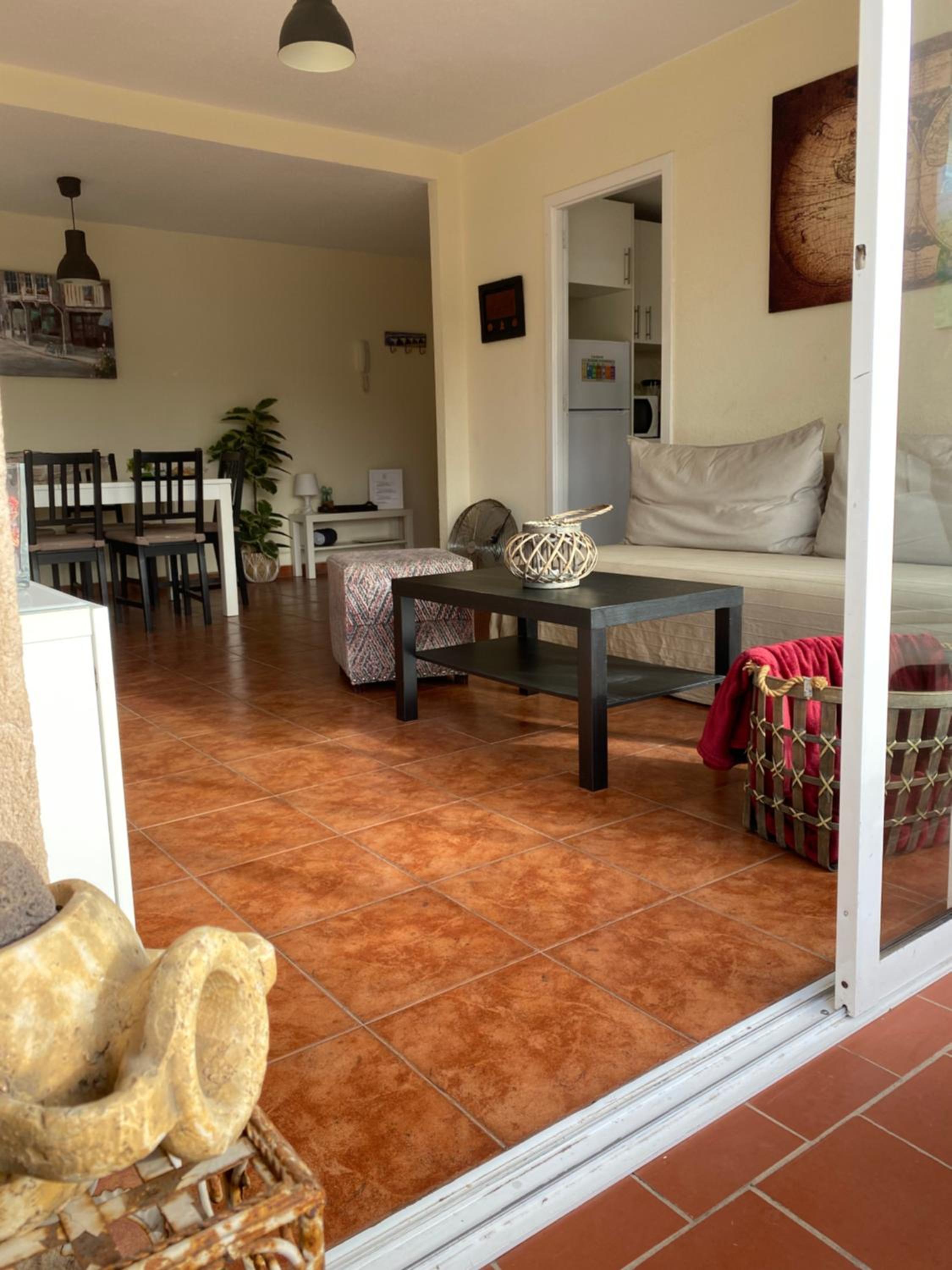 Apartamento con Balcón
