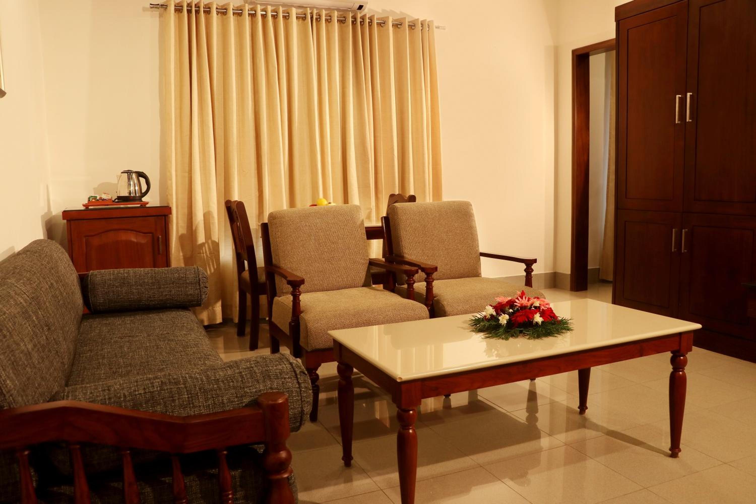 Deluxe Suite photo 1