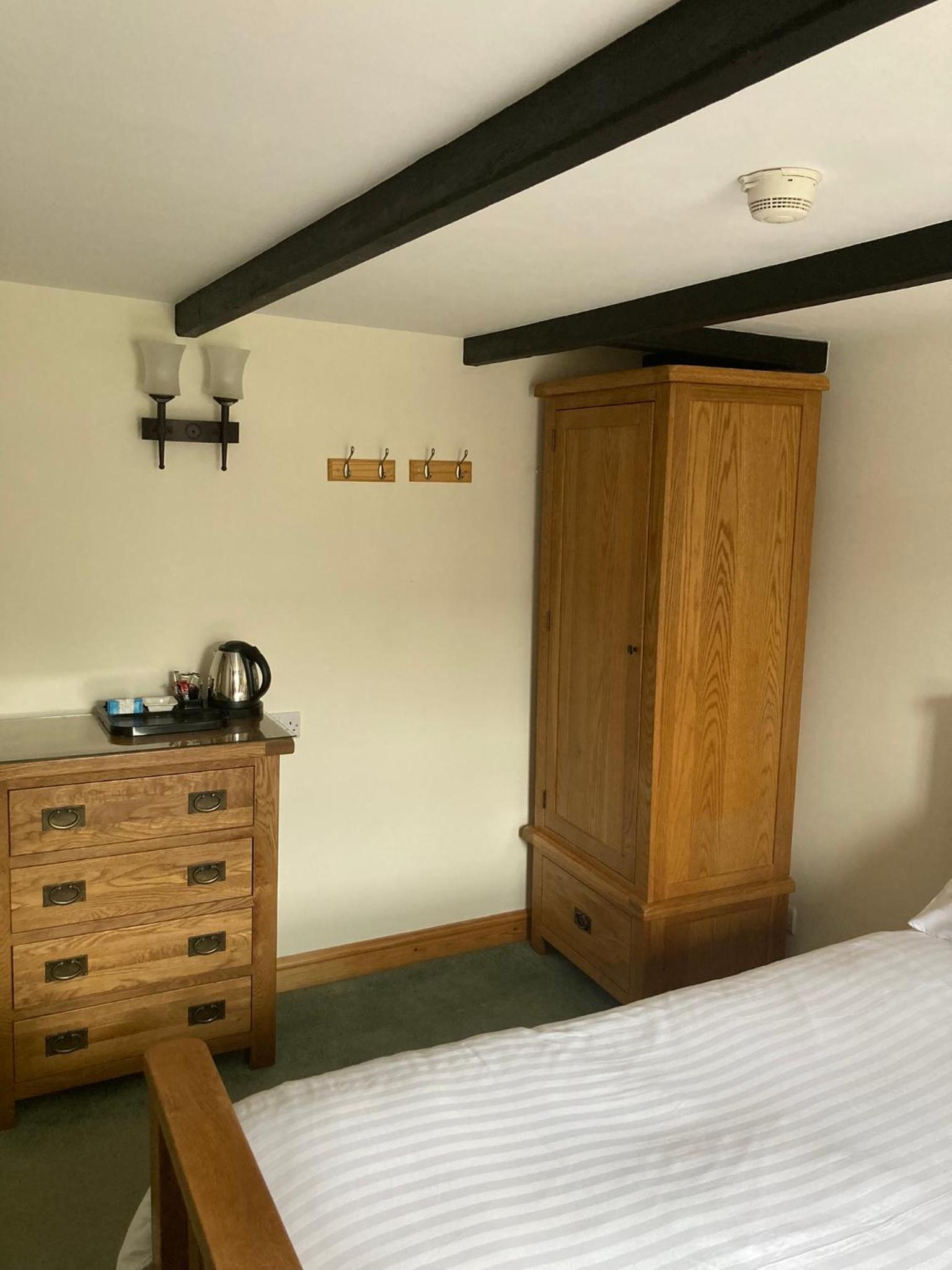 Double Room with Private Bathroom photo 2