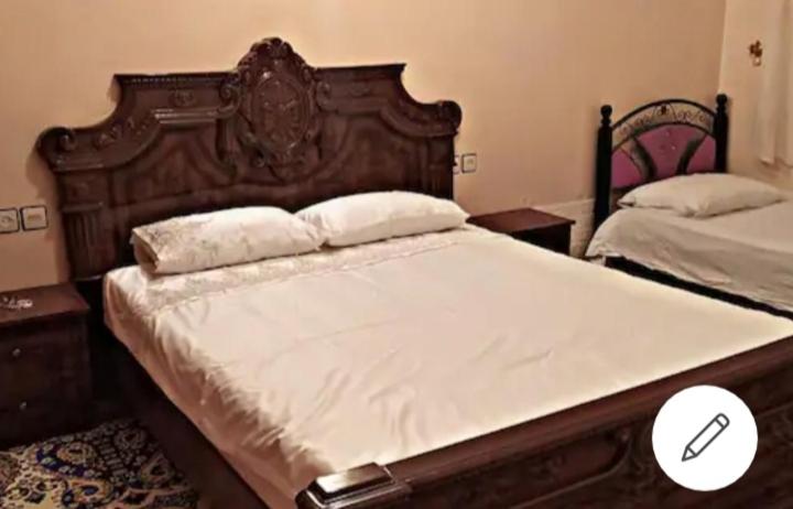One-Bedroom Apartment - Photo 1