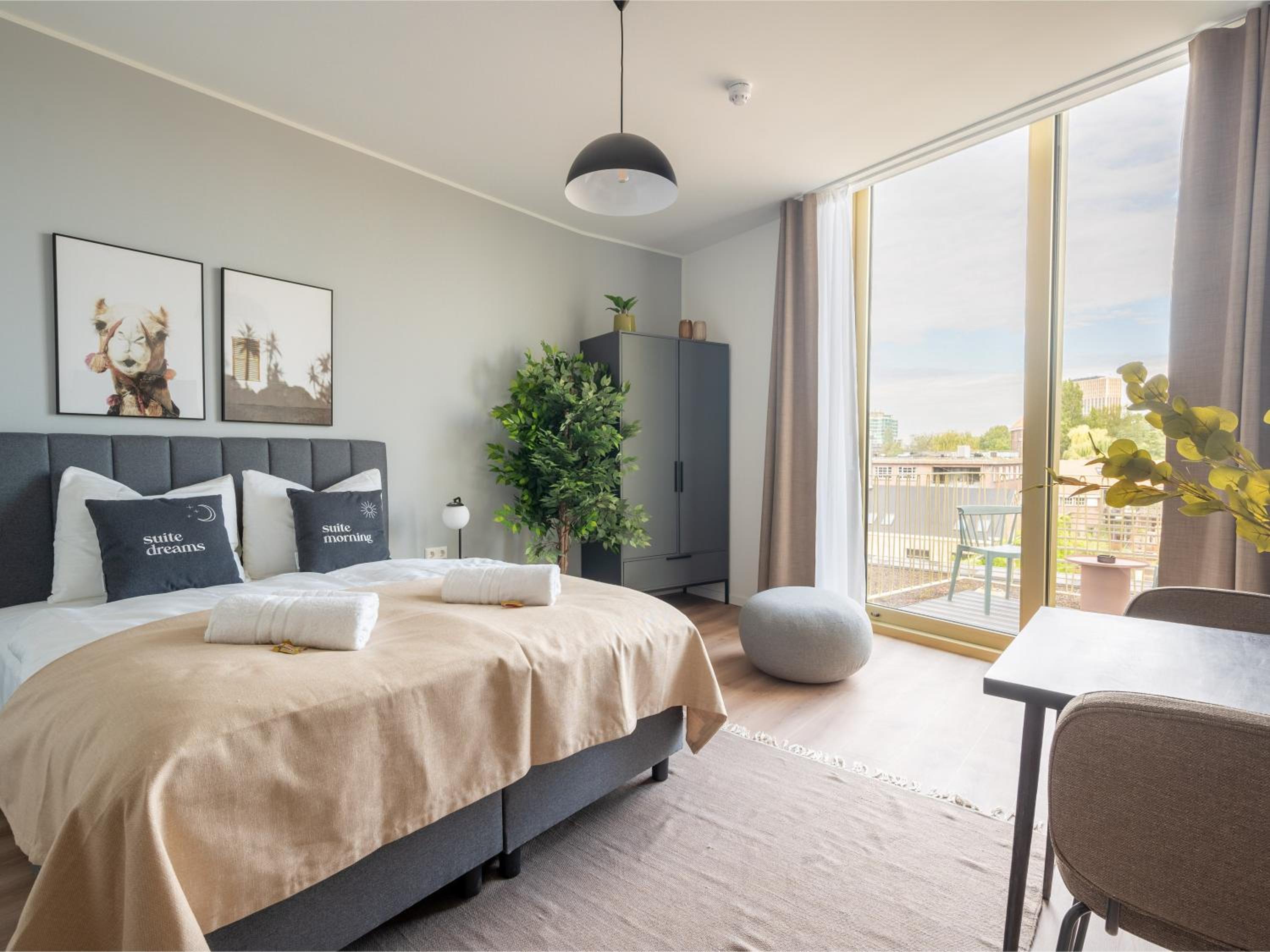 Suite with Balcony - Photo 1