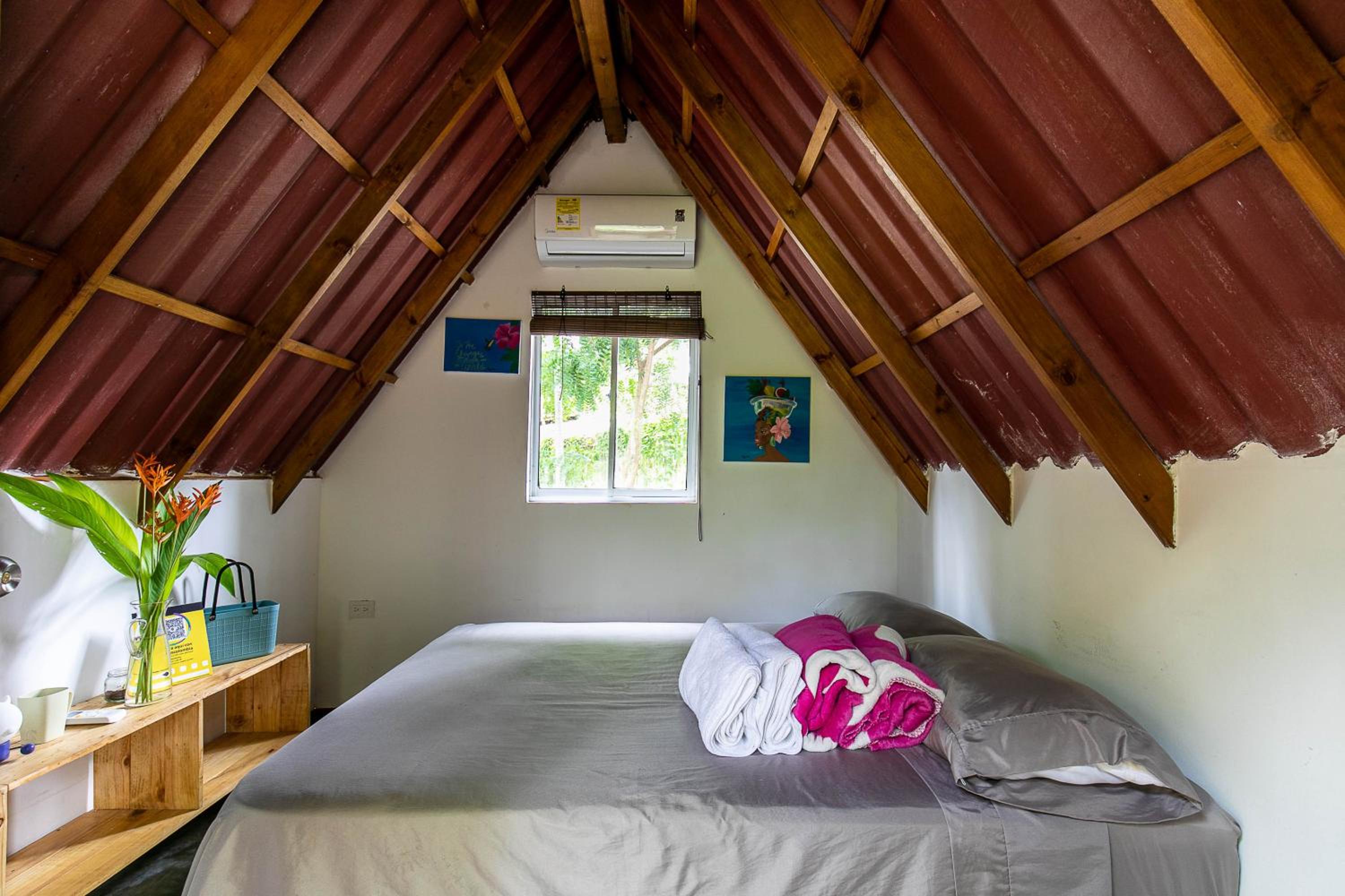Double Room with Private External Bathroom photo 2