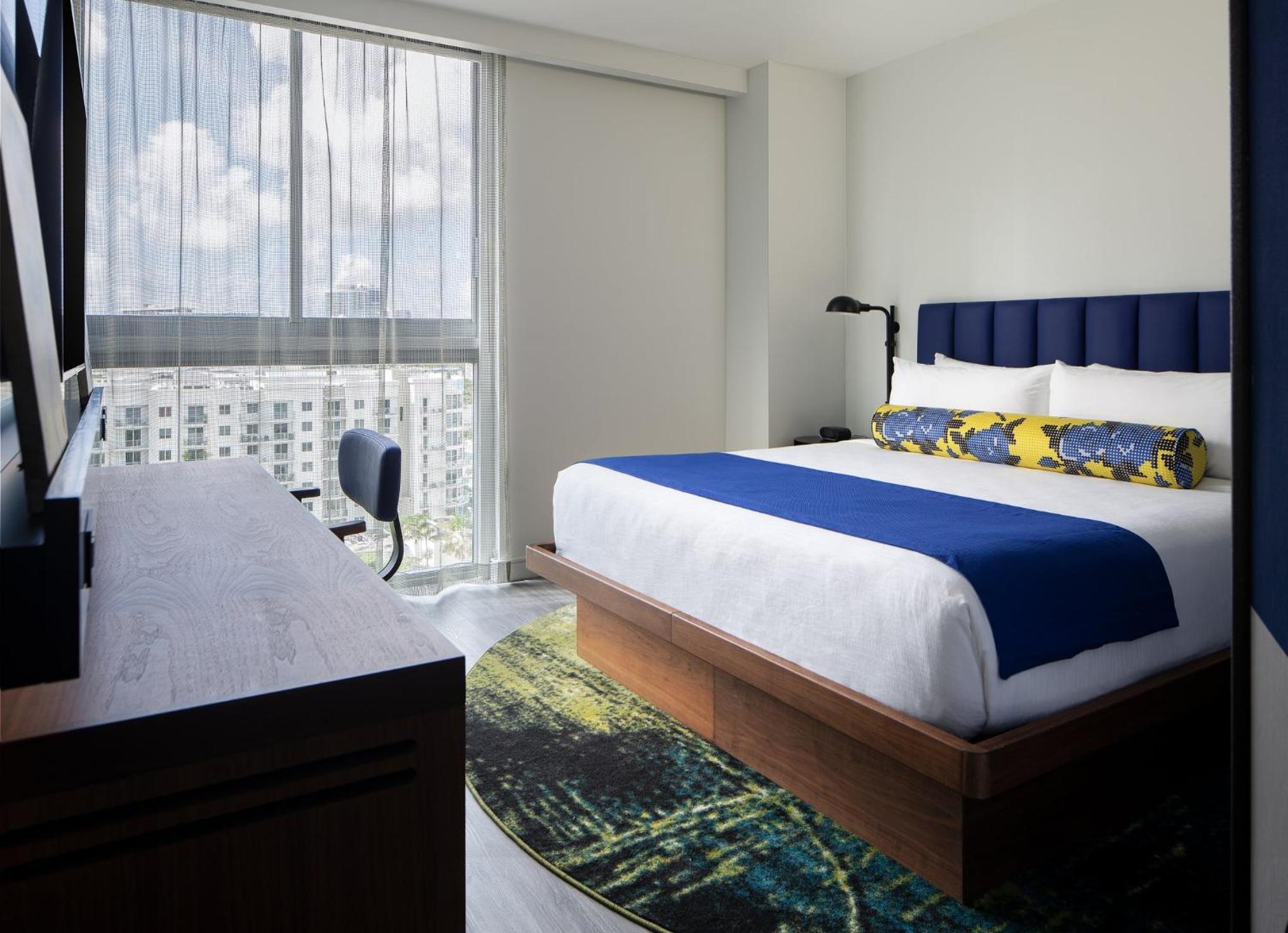 Standard King Room