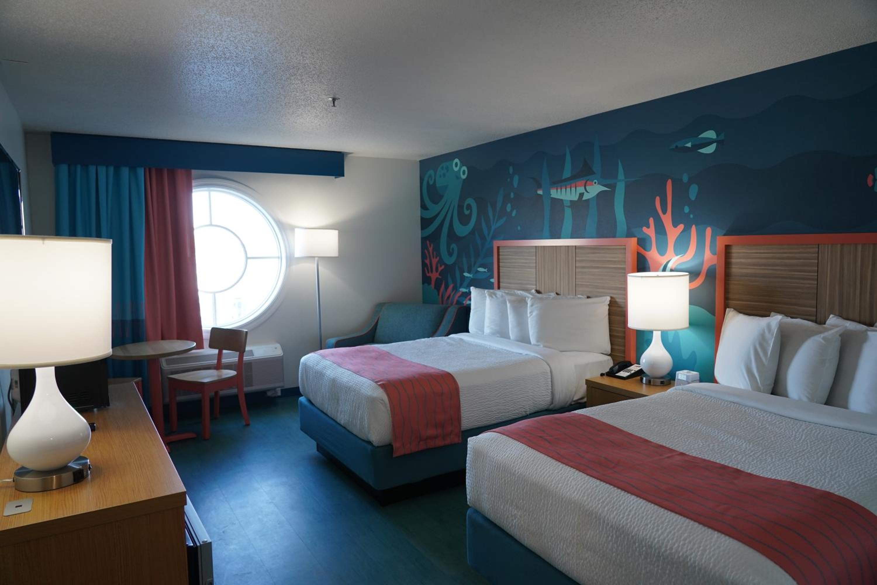 Queen Room with Two Queen Beds - Photo 1