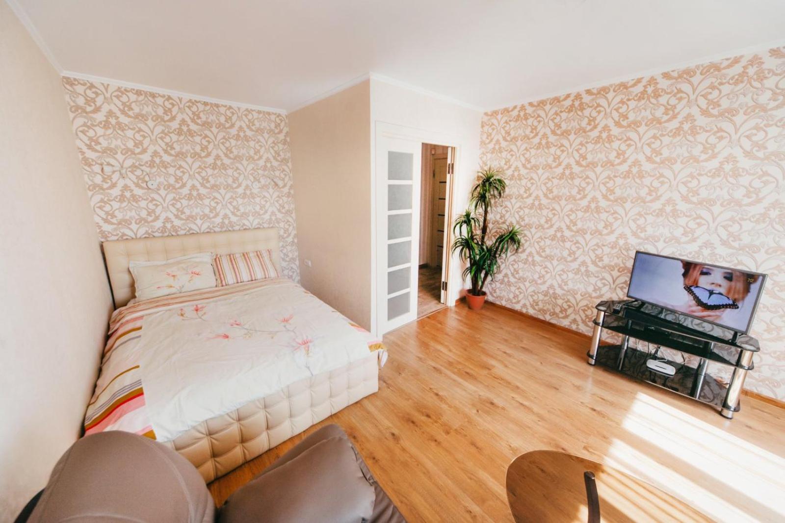 Apartment photo 2