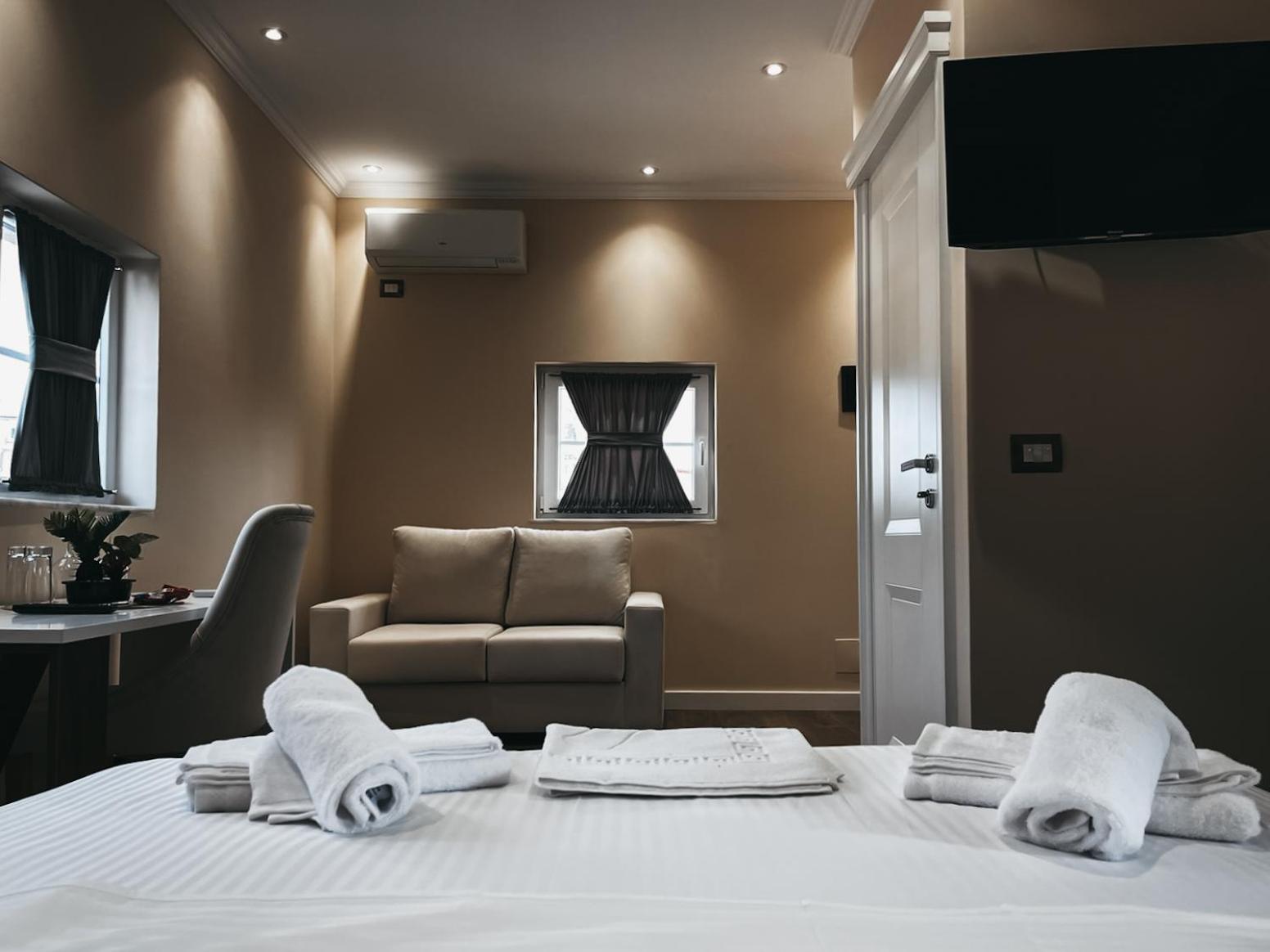 Classic Triple Room