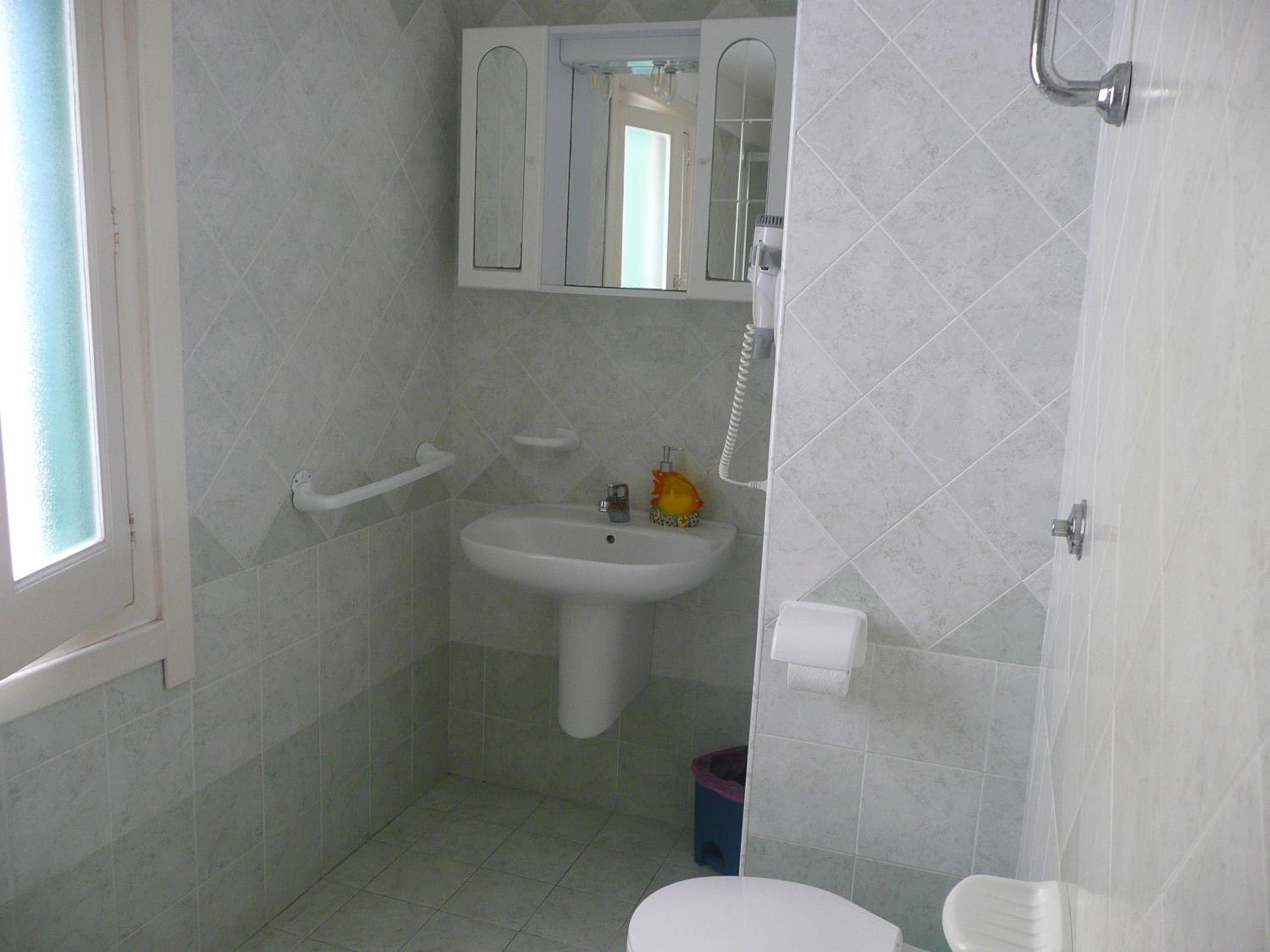 Superior Double Room with Sea View - Photo 12