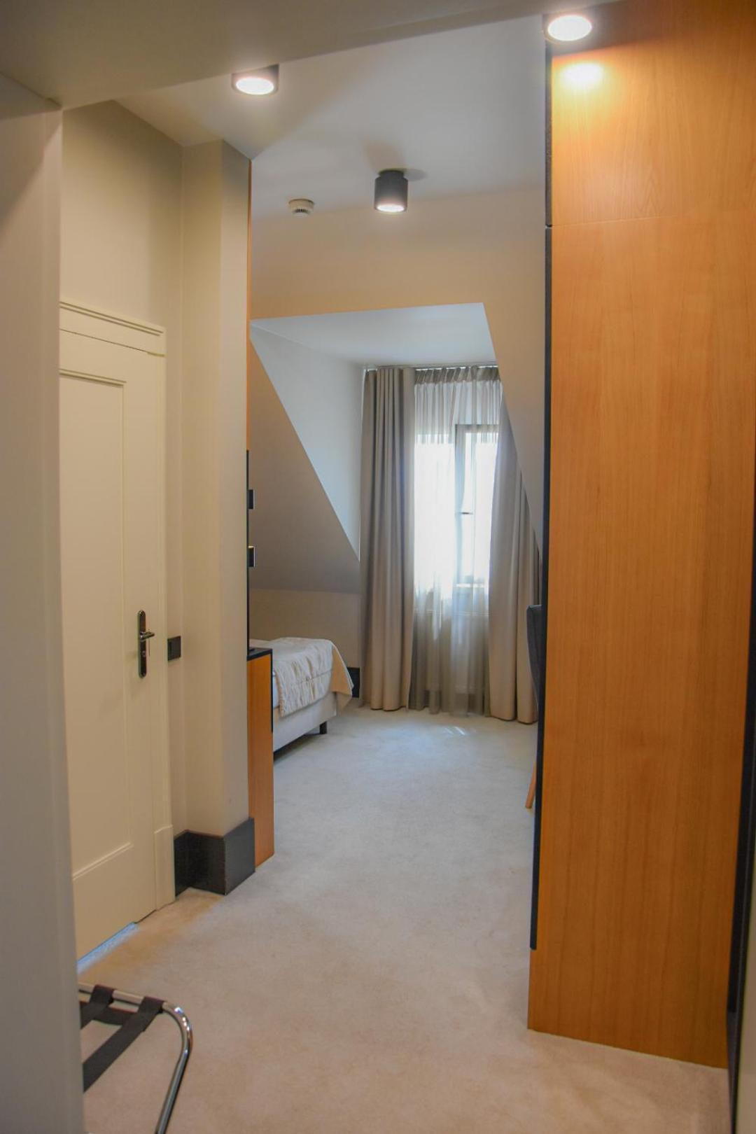 Economy Double Room - Photo 1