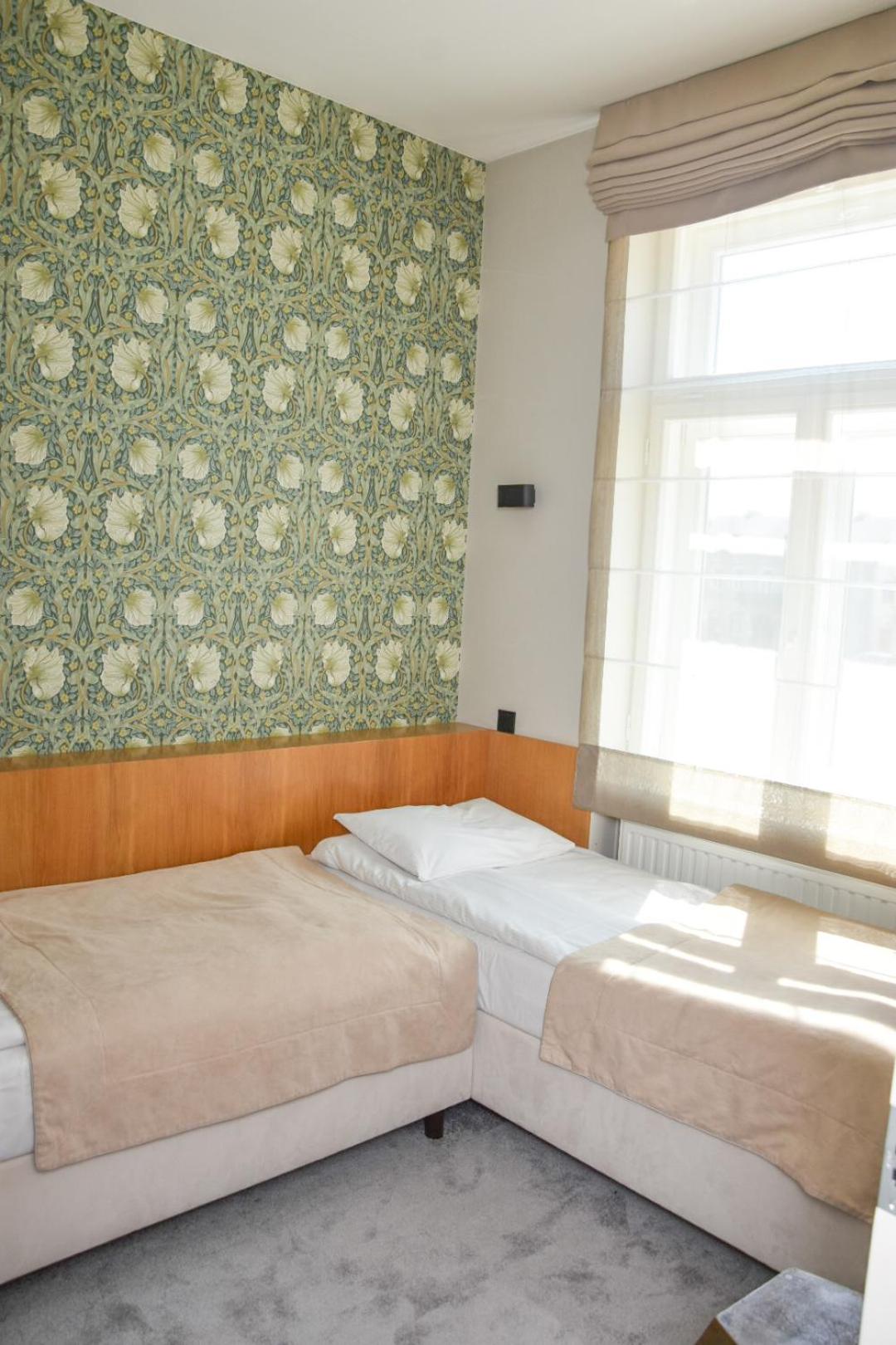 Quadruple Room with Balcony photo 2