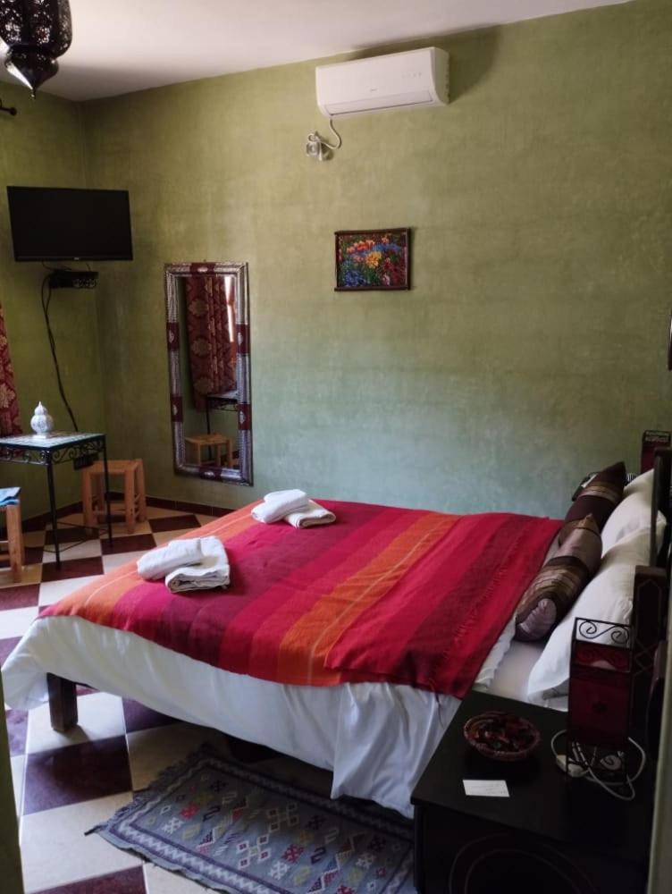Deluxe Double Room with Shower - Photo 1