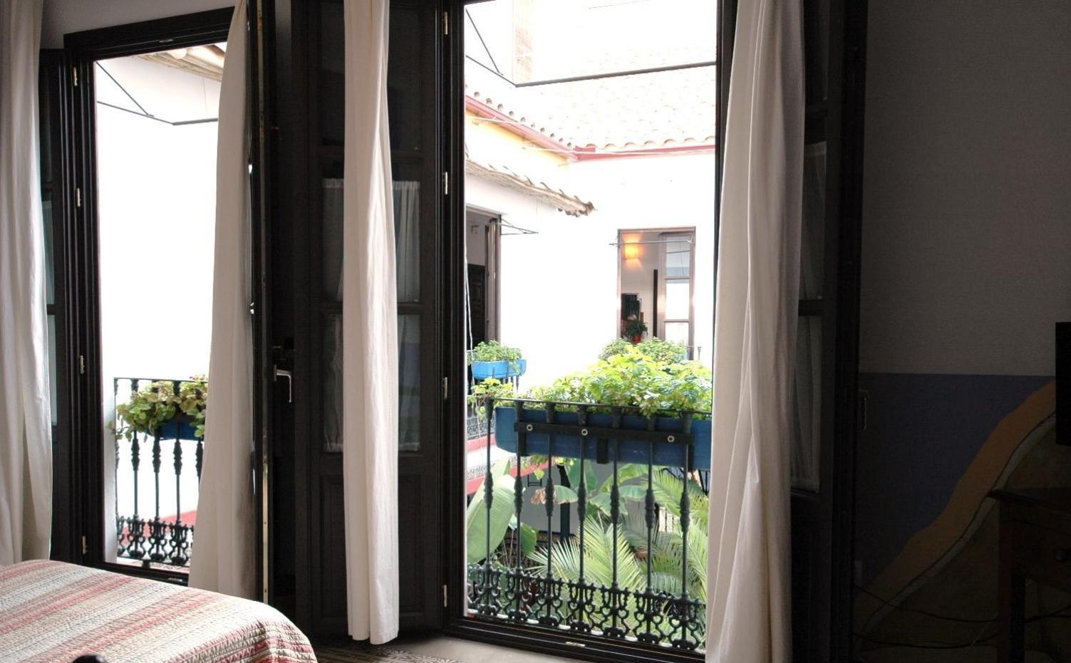 Superior Double or Twin Room - Photo 7