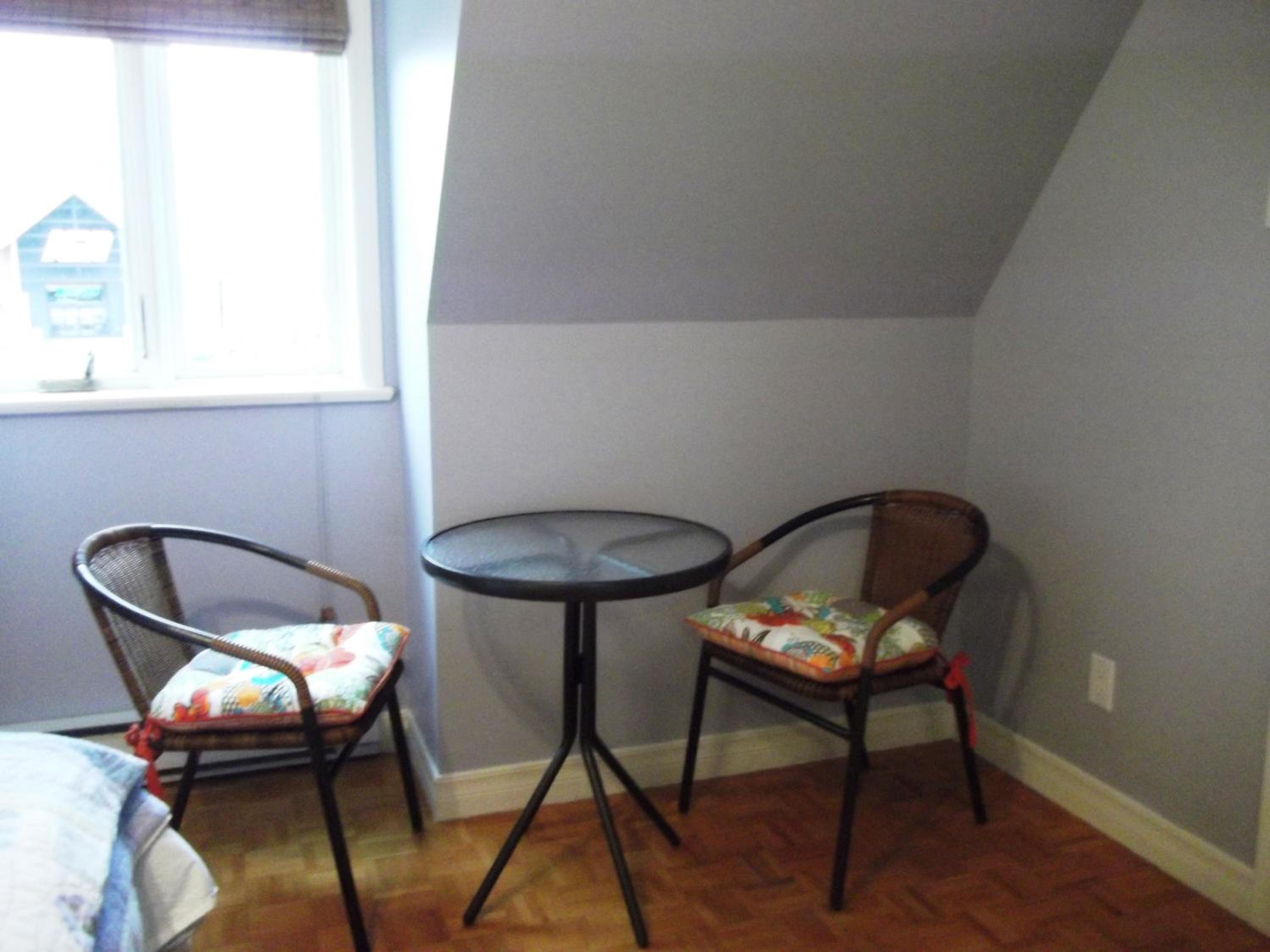 Double Room with Shared Bathroom photo 3