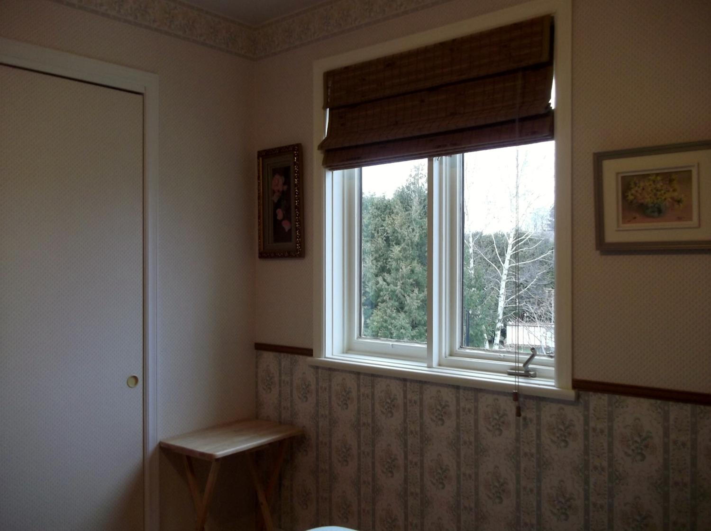 Double Room with Shared Bathroom and Garden View photo 3