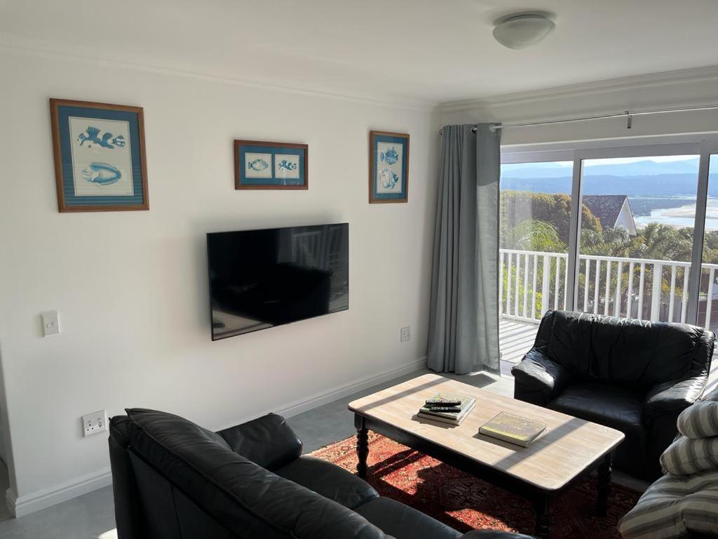 Apartment with Sea View - Photo 1