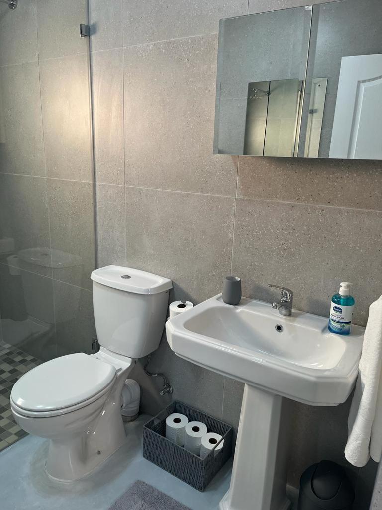 Apartment with Sea View - Photo 16