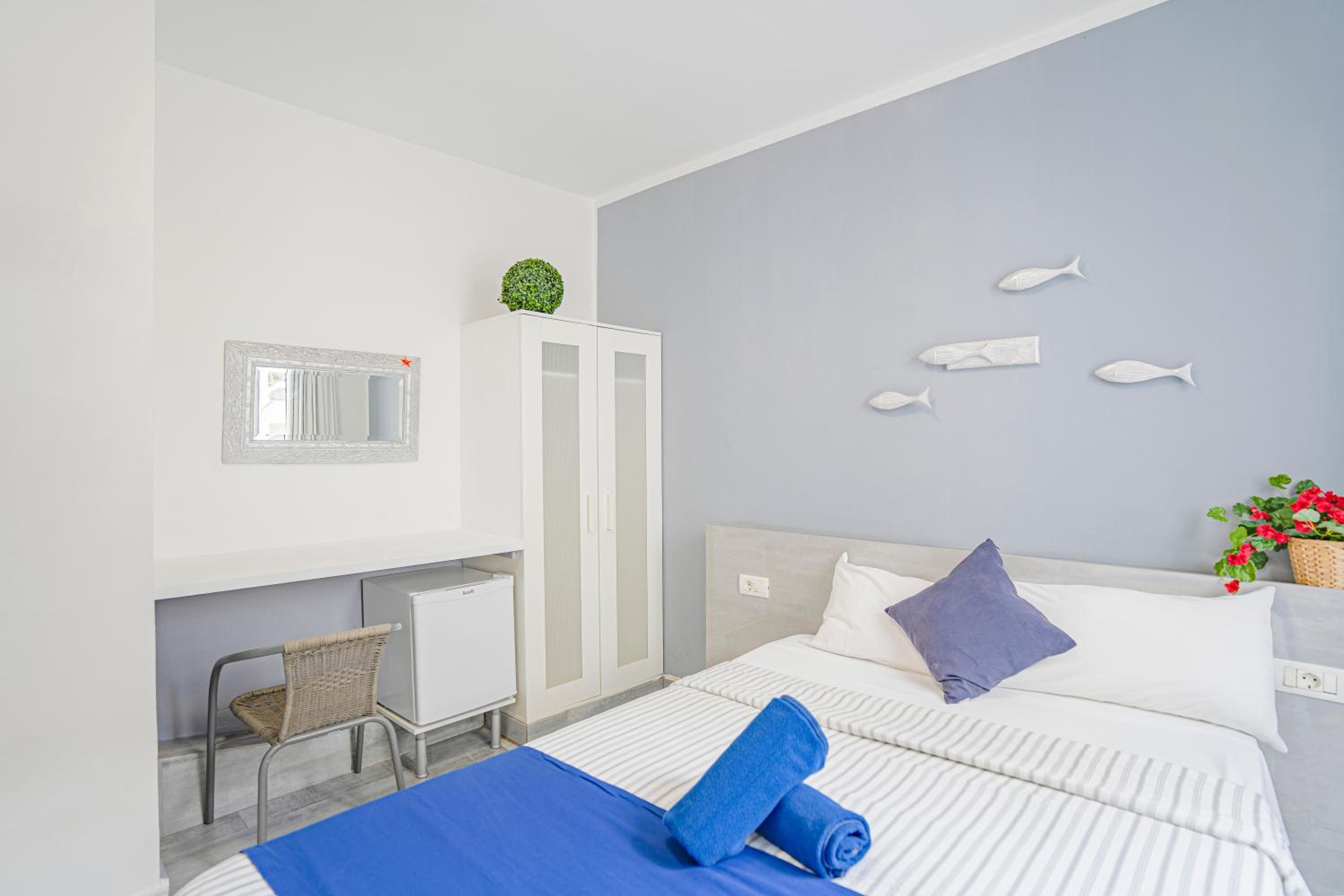 Habitación Doble con Baño Privado