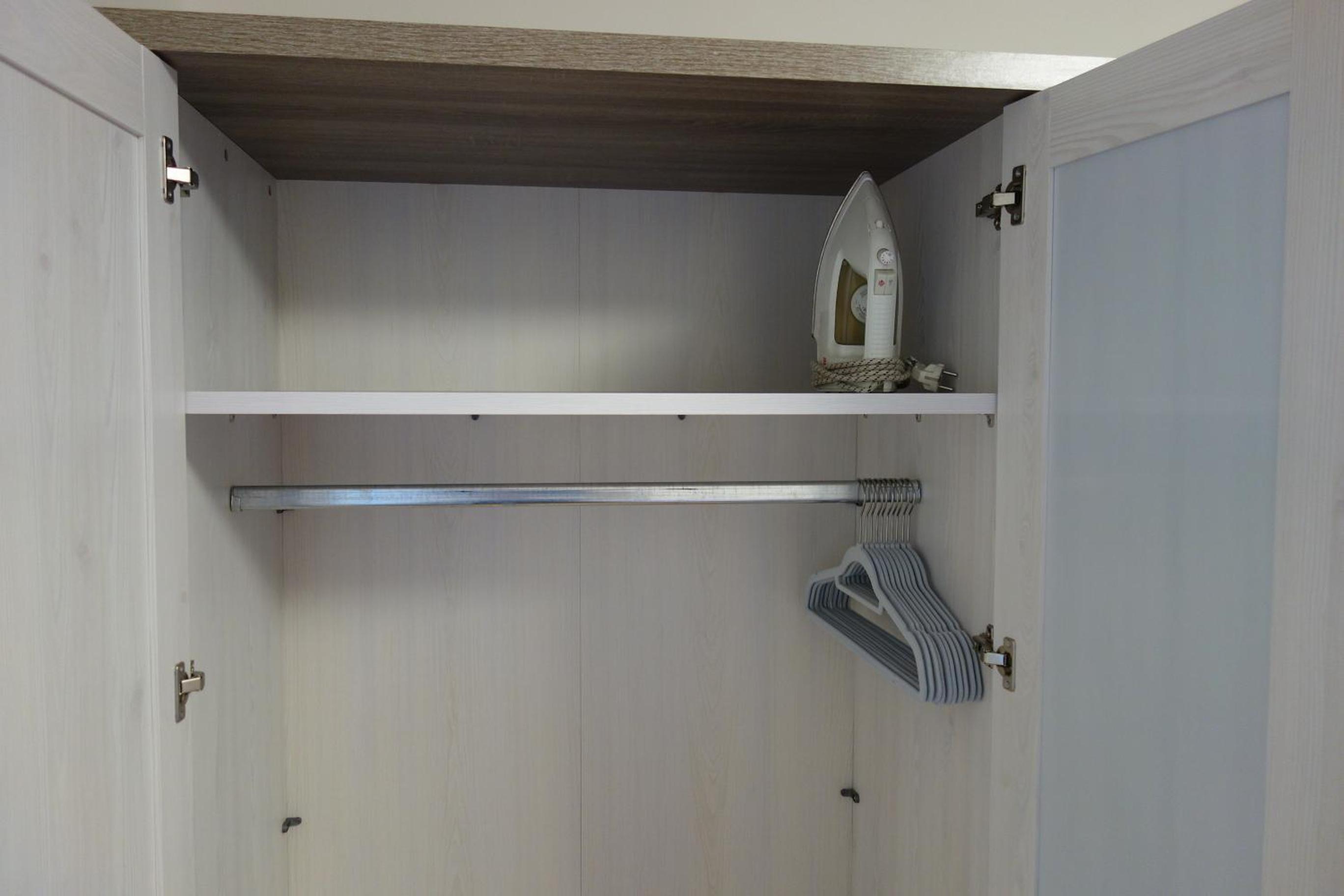 One-Bedroom Apartment - Photo 13