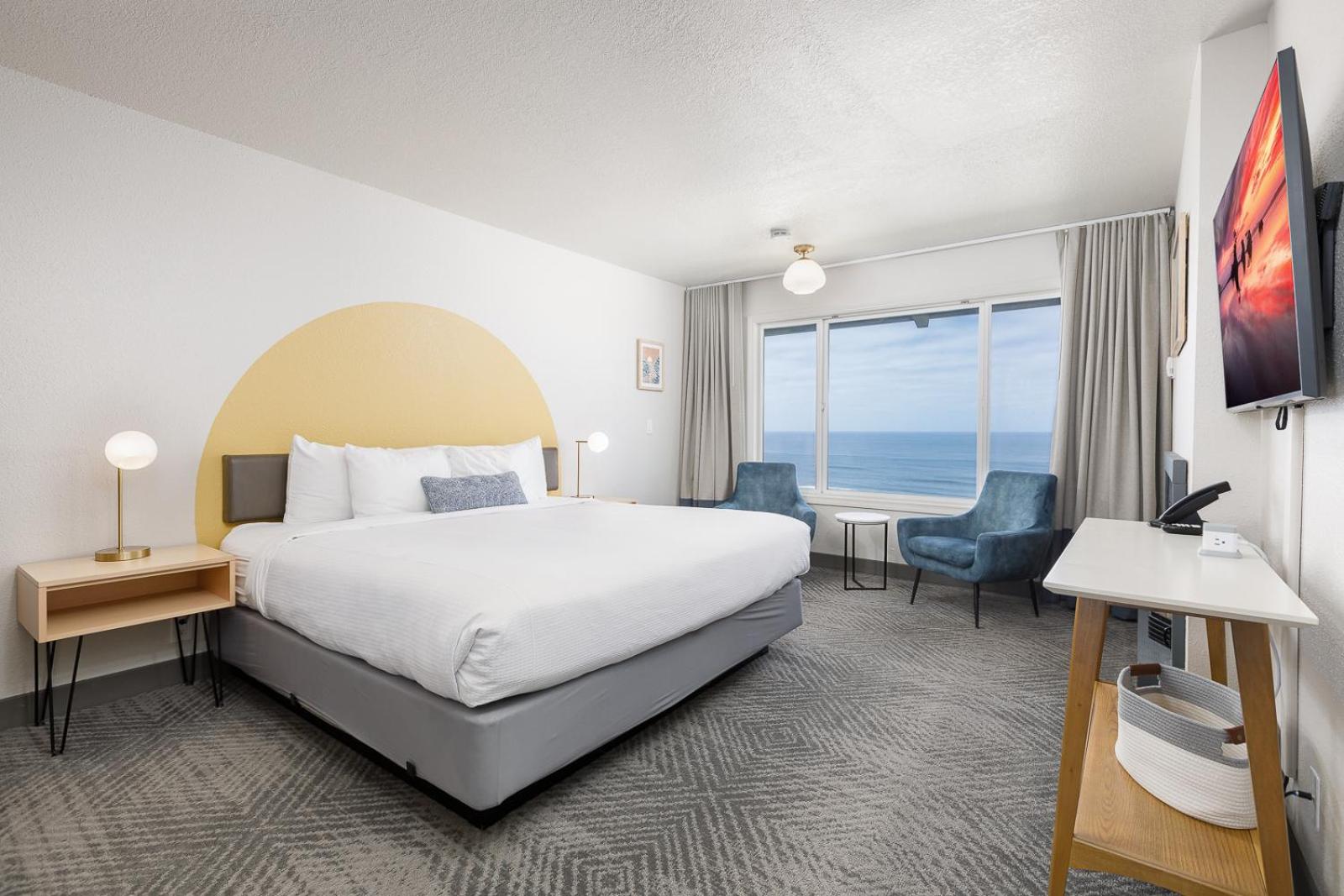 Superior King Room