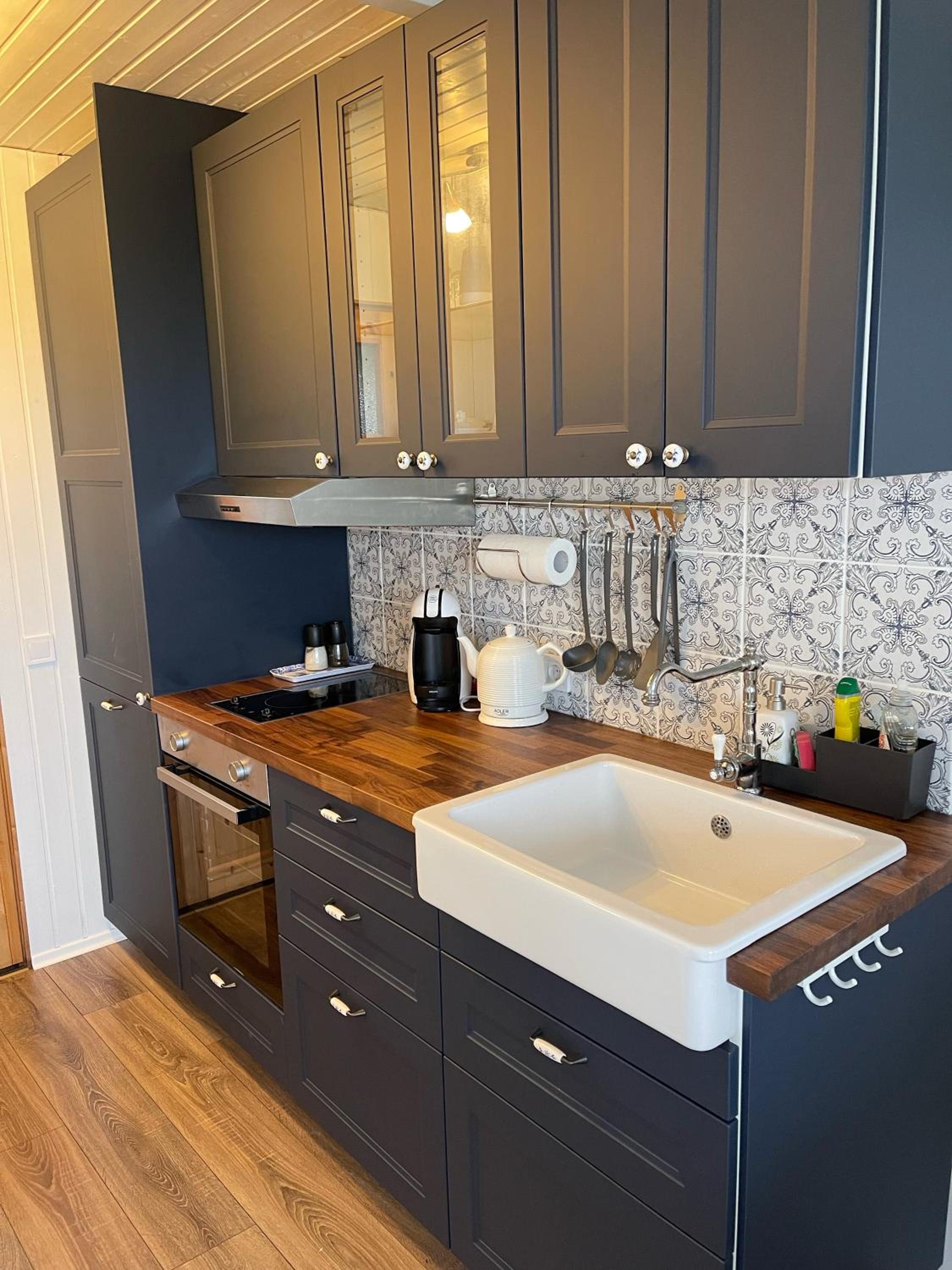 Two-Bedroom House - Photo 19