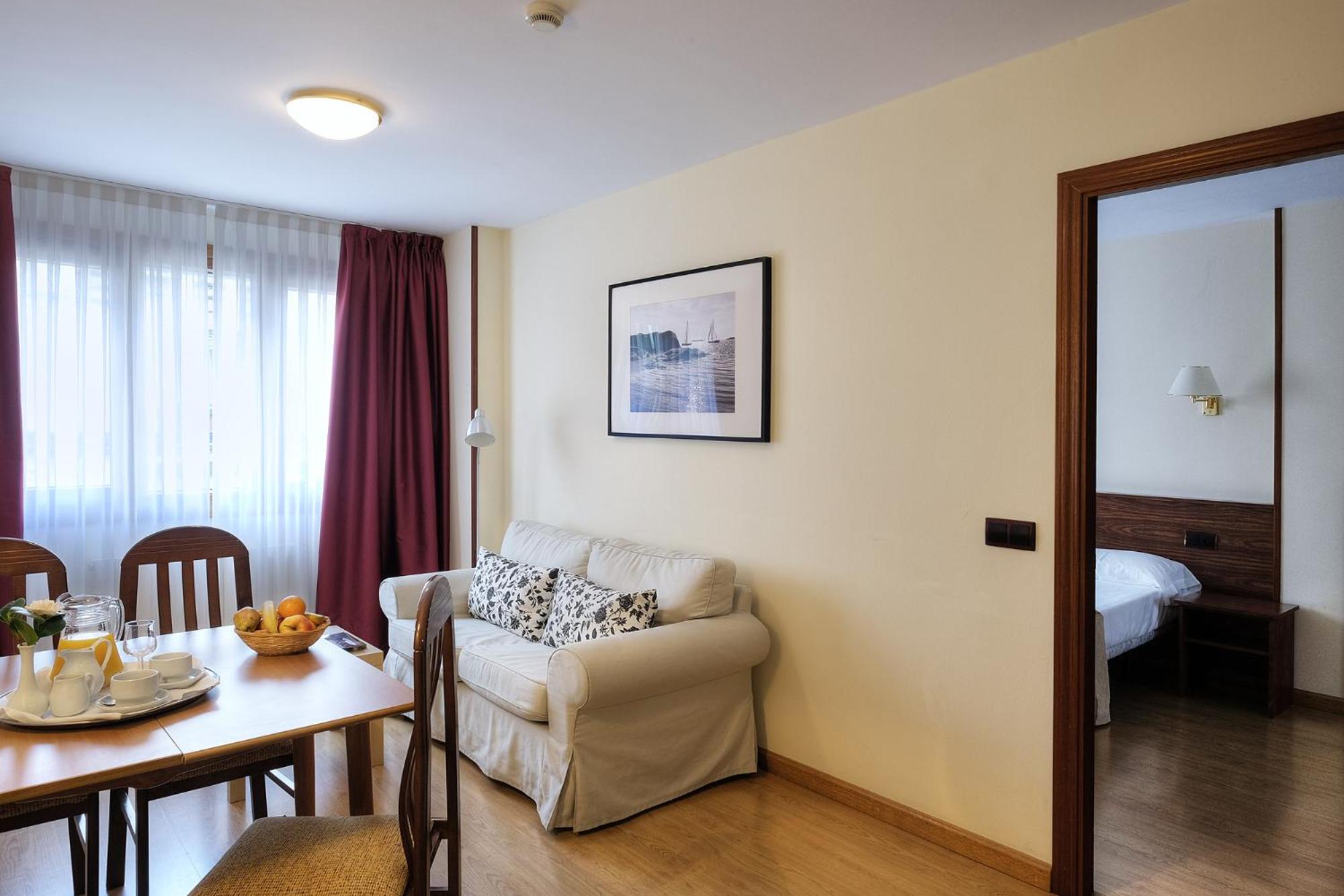 Apartment (2 Adults) photo 3