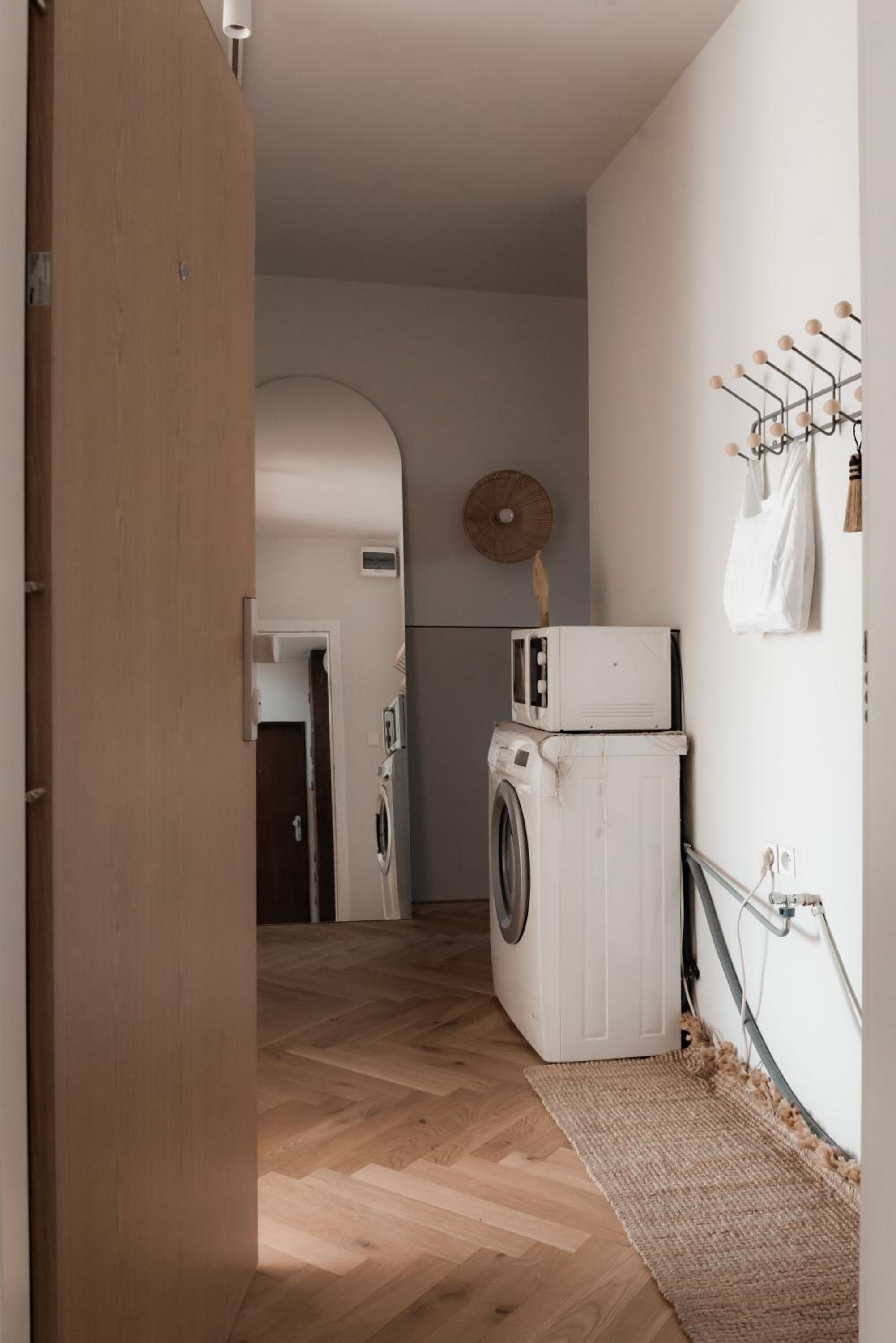 Two-Bedroom Apartment - Photo 15