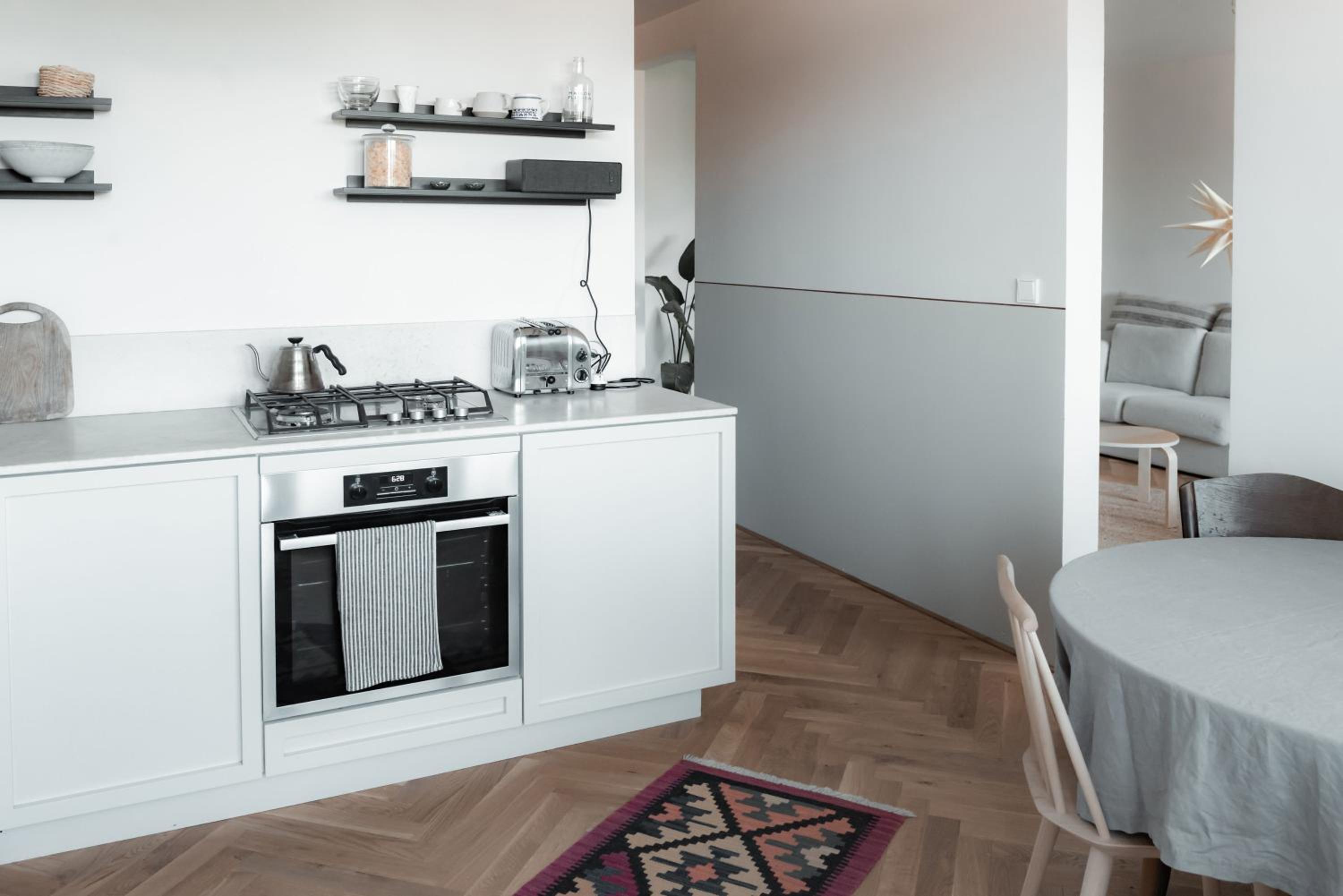 Two-Bedroom Apartment - Photo 19
