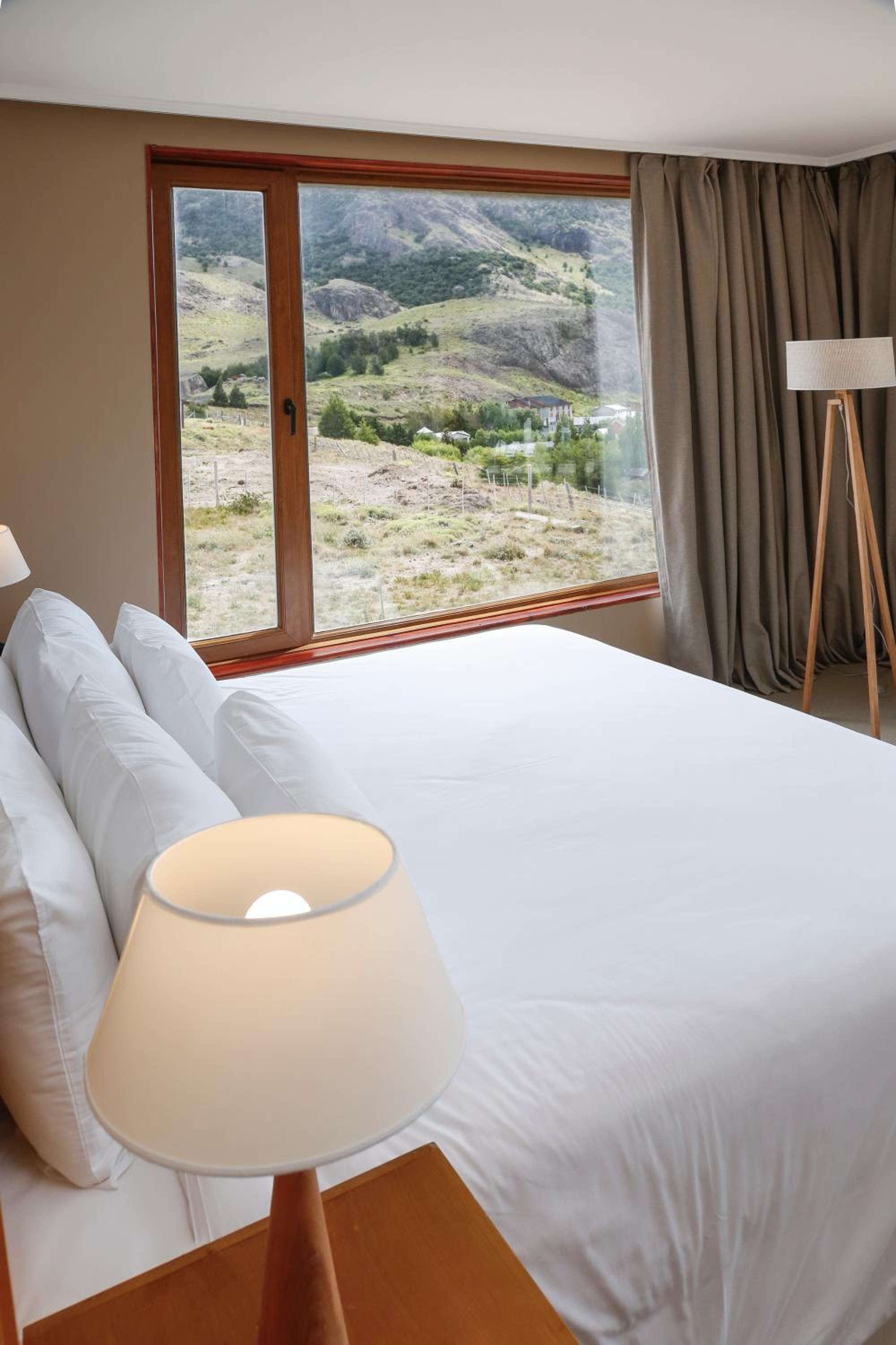Deluxe Double or Twin Room with Valley View