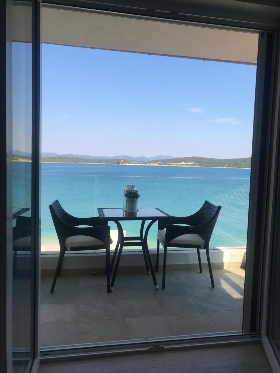 Studio Apartment with Sea View