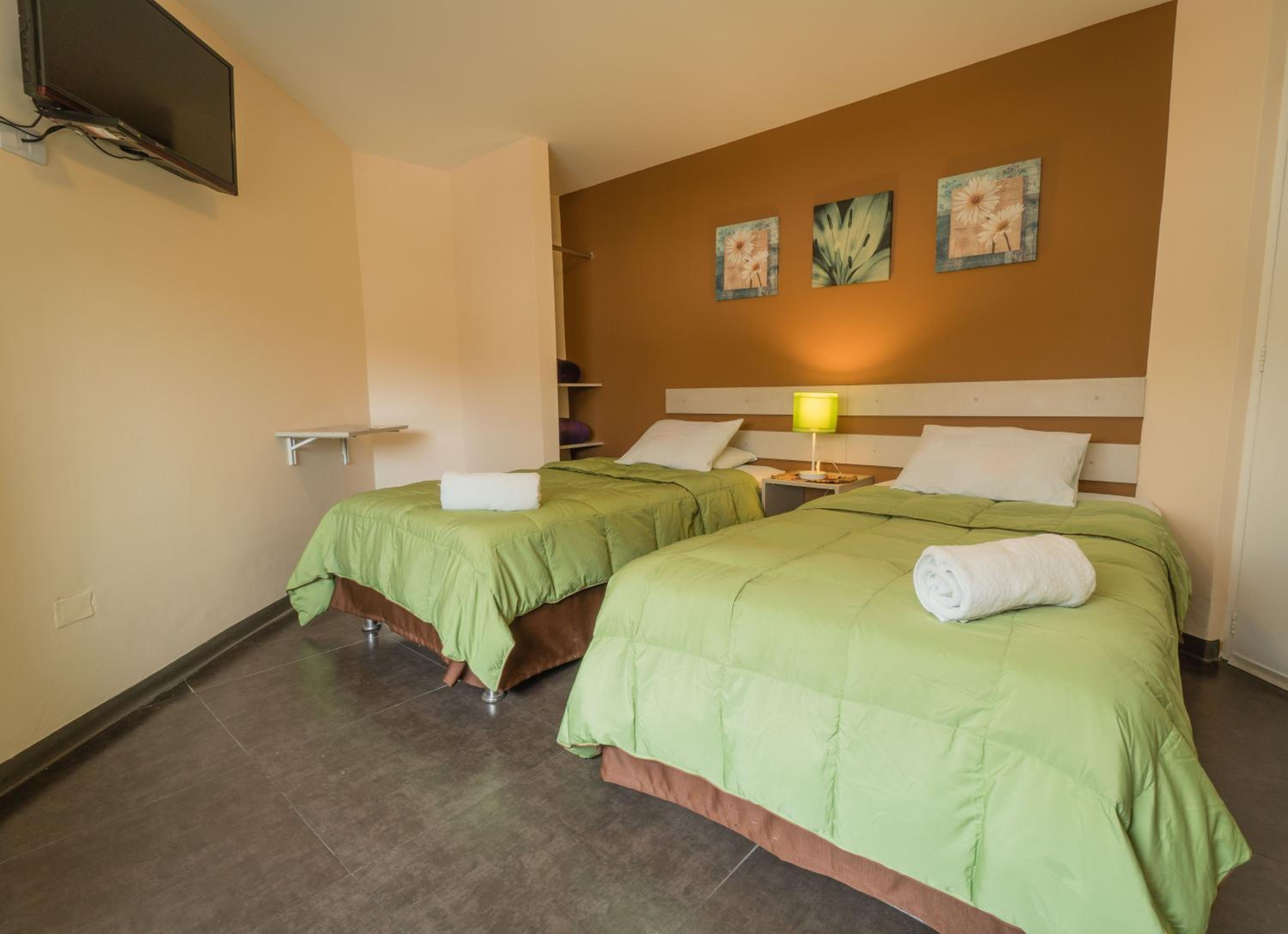 Twin Room - Photo 1