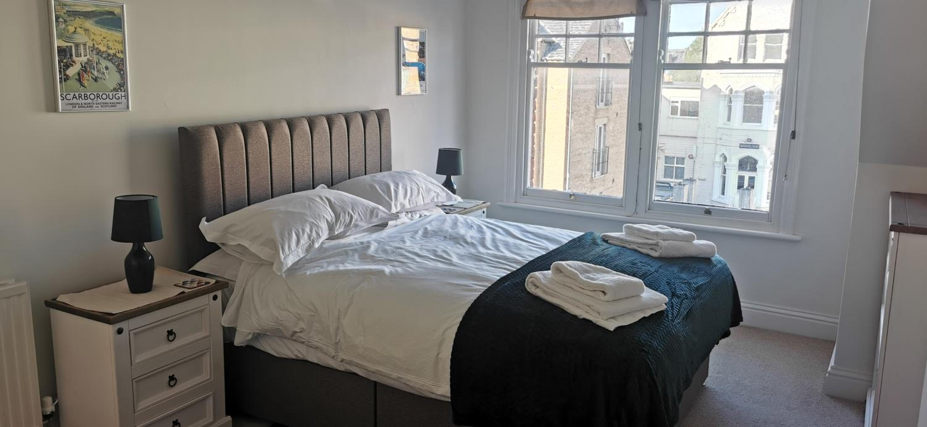 Three-Bedroom Apartment photo 3