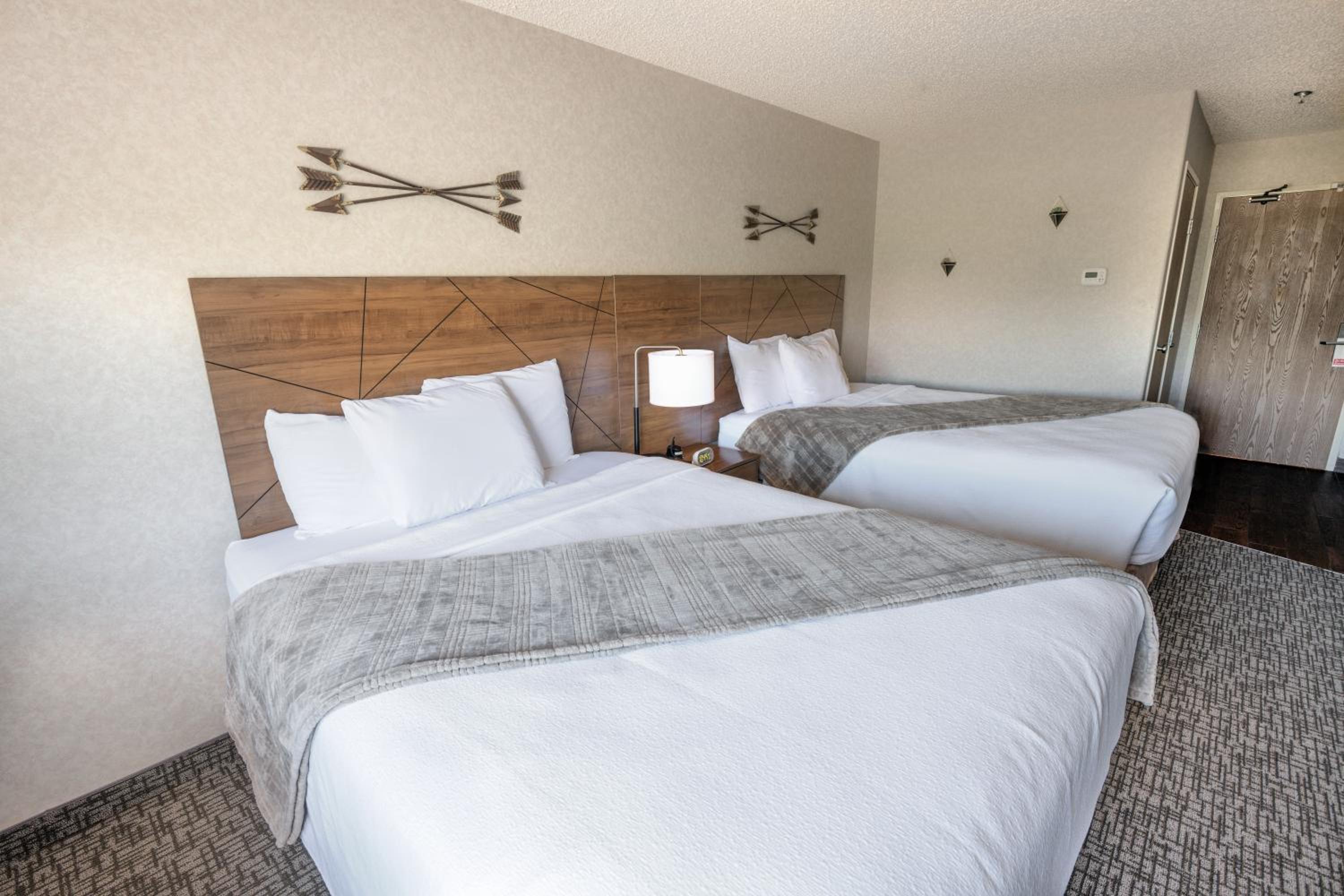 Queen Room with Two Queen Beds - Photo 1