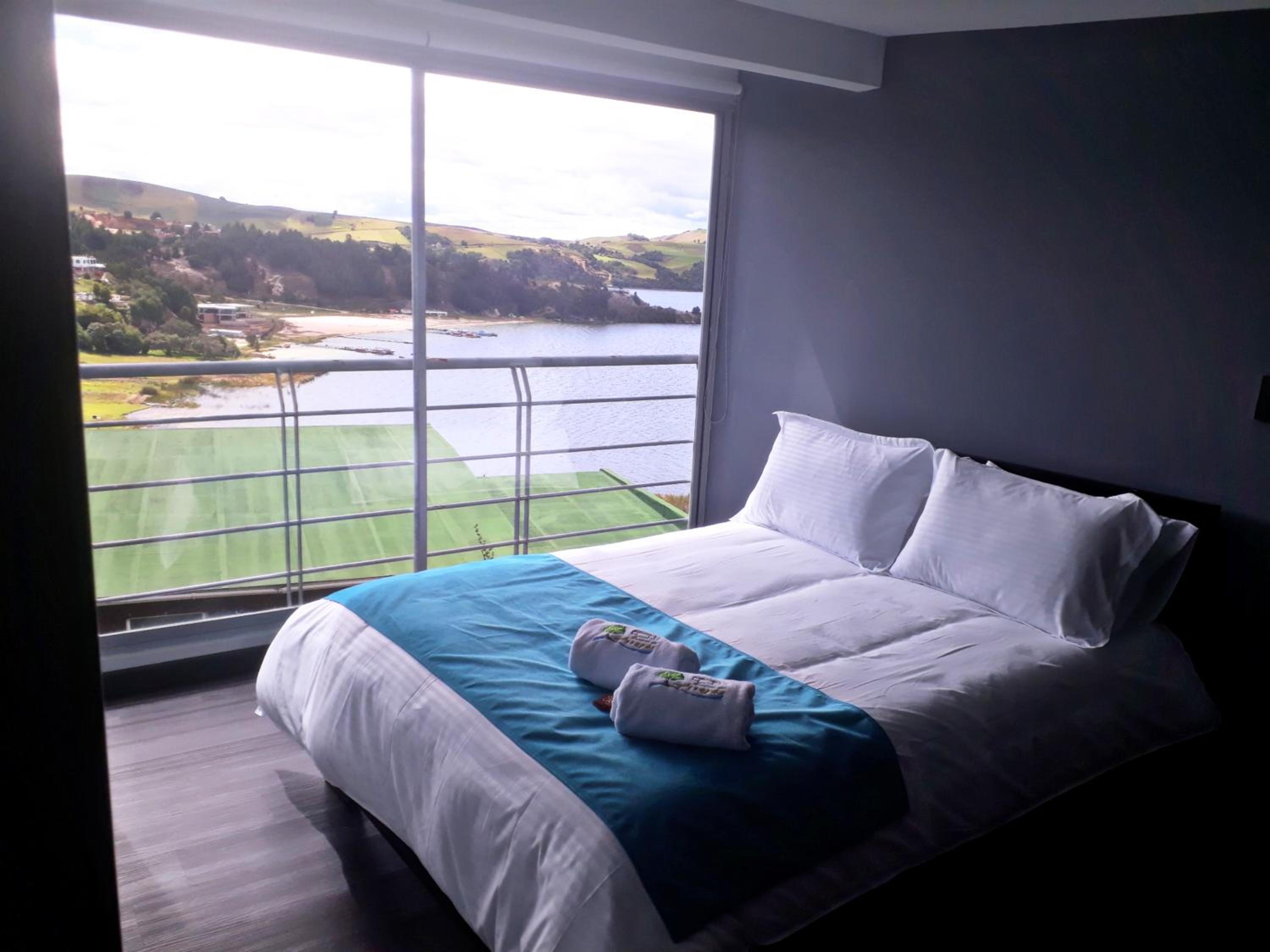 Family Room with Sea View photo 2