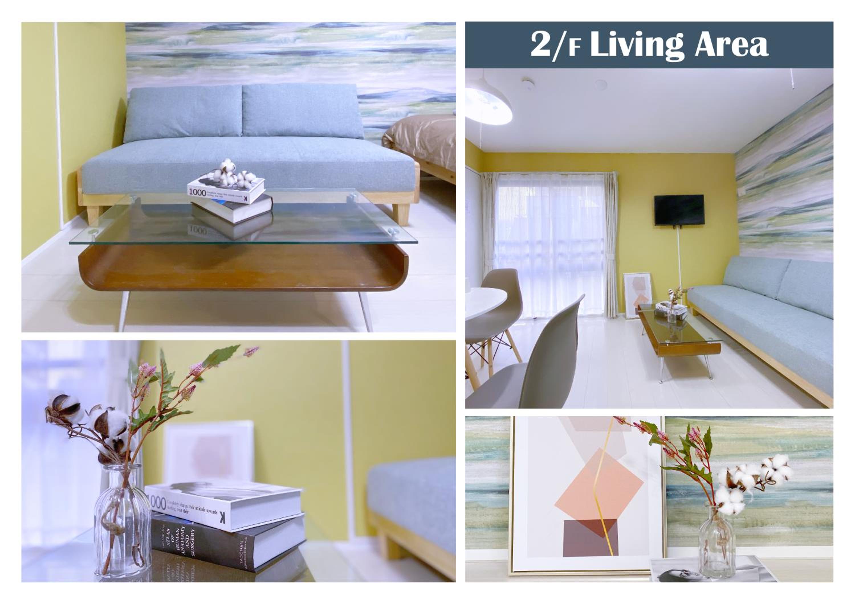 Family Room photo 3