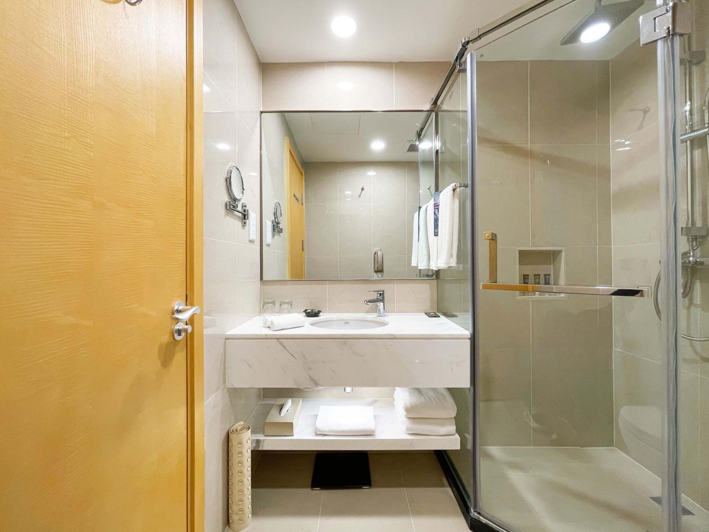 Superior Twin Room - Photo 2