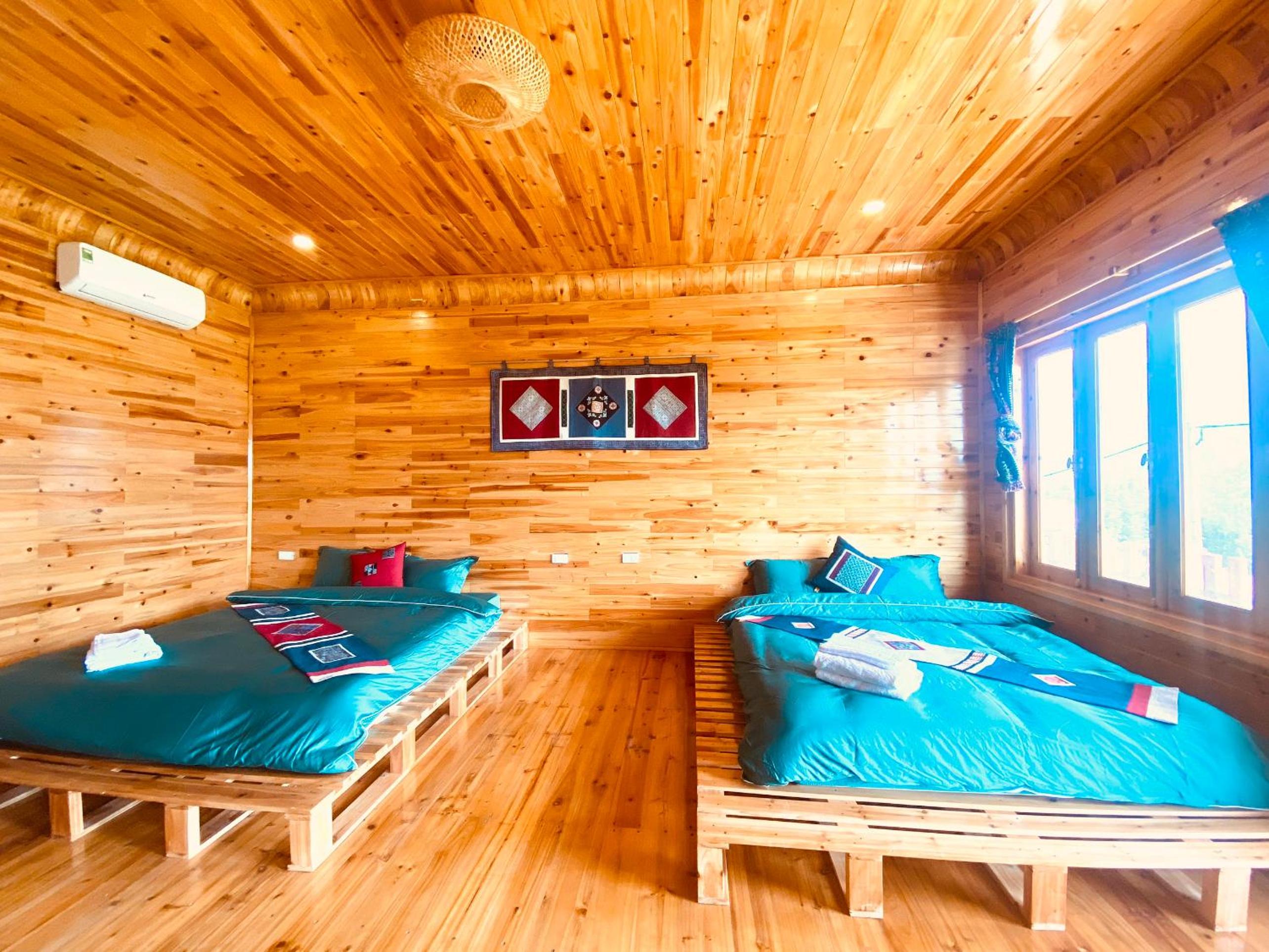 Deluxe Family Suite