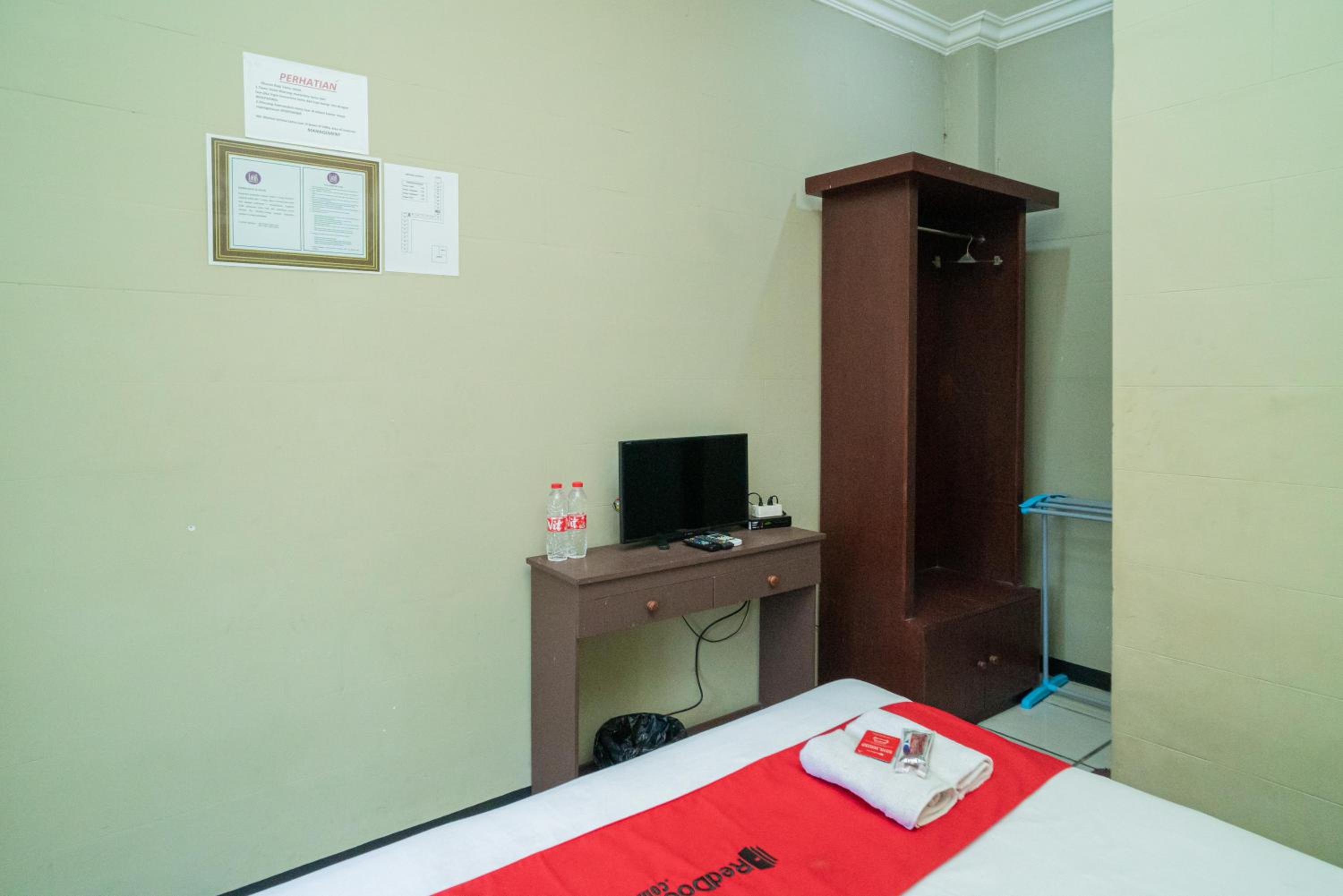Standard Double Room - Photo 3