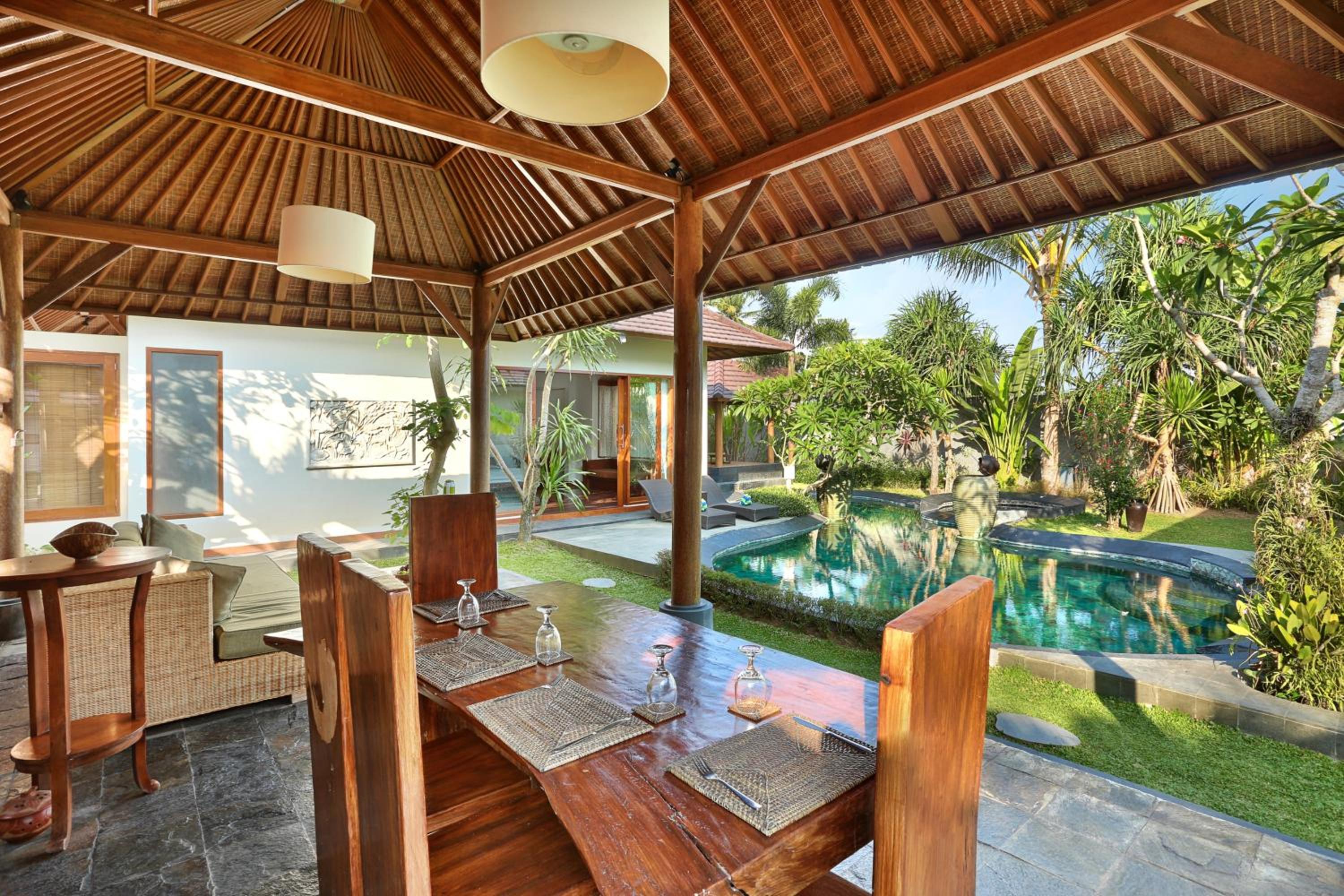 Two-Bedroom Villa with Private Pool and Free Benefit - Photo 11