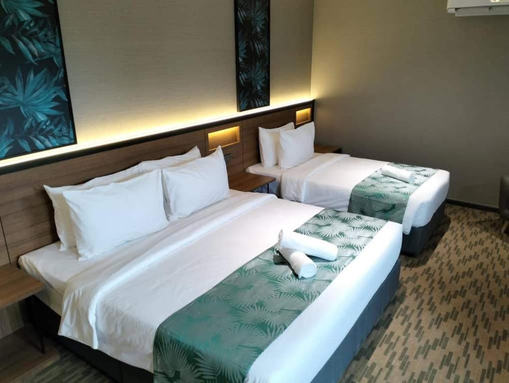 Triple Room