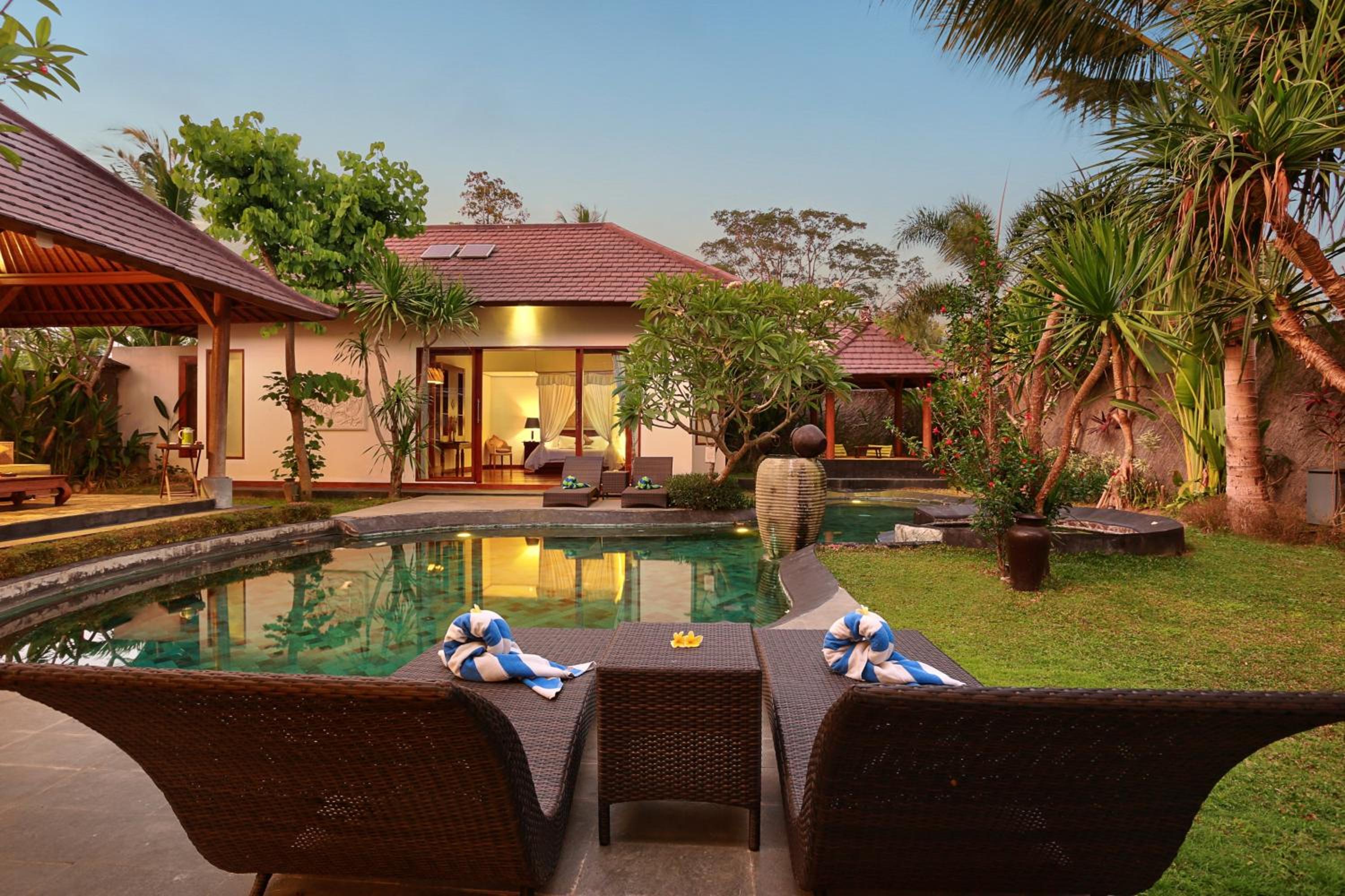 Two-Bedroom Villa with Private Pool and Free Benefit - Photo 16