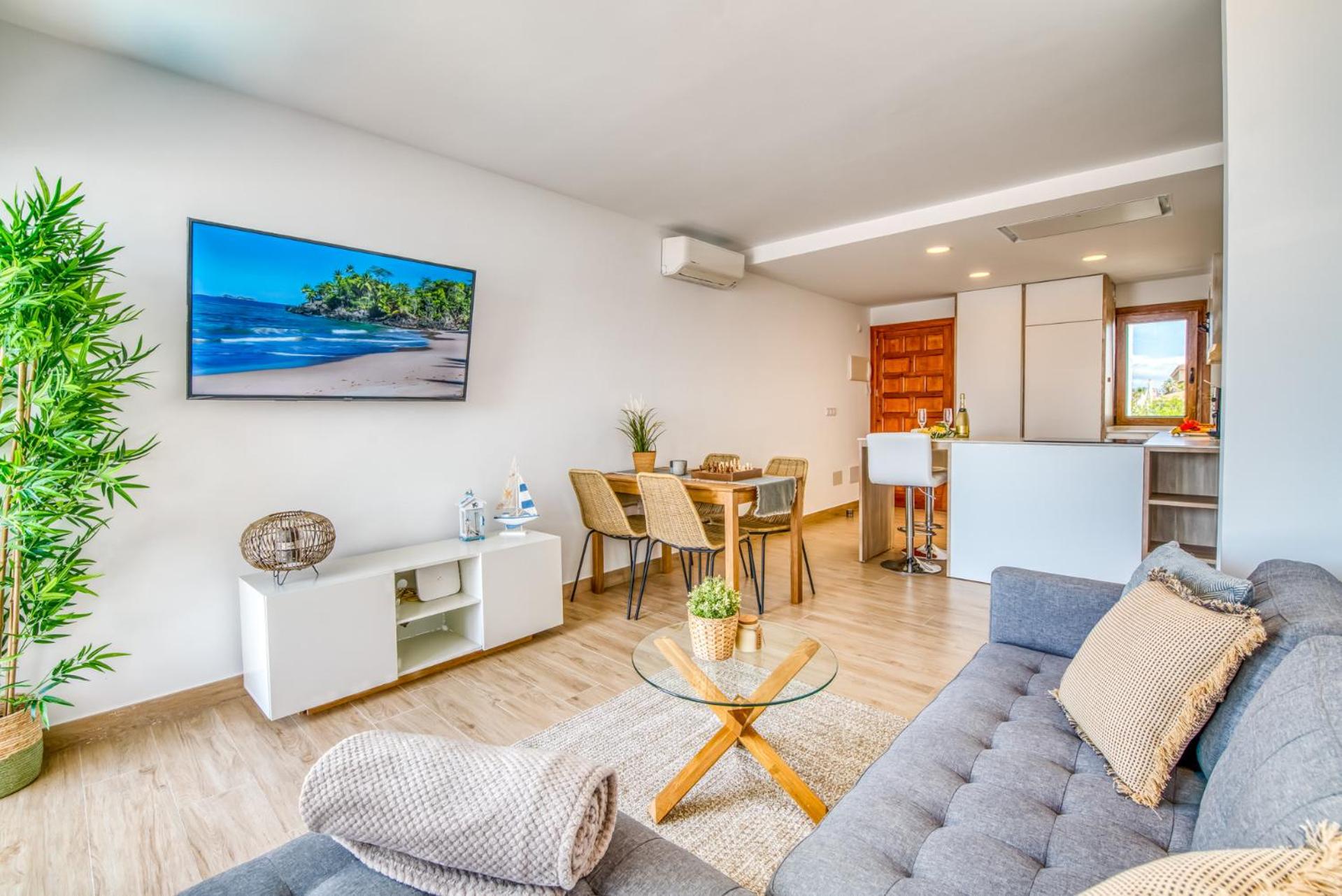 Apartment with Sea View