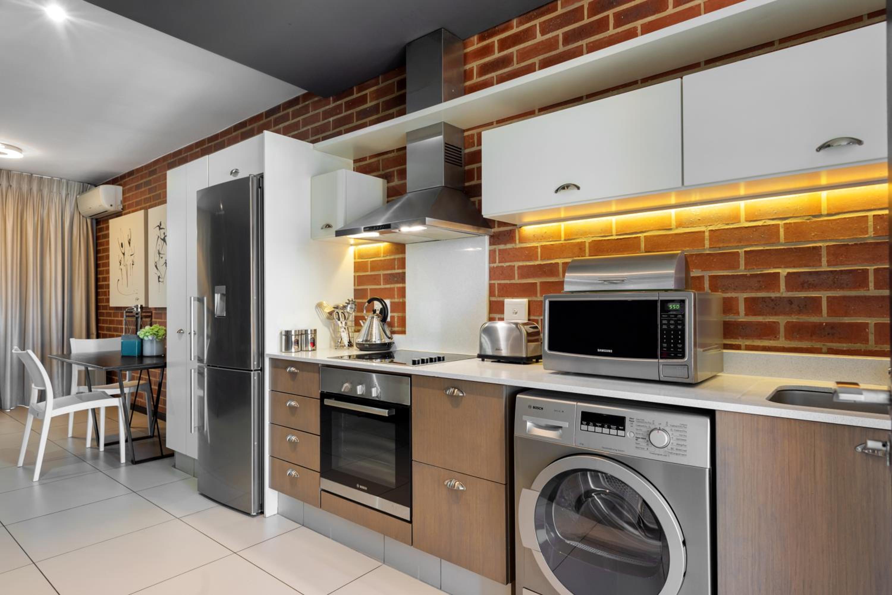 One Bedroom Executive Apartment photo 3