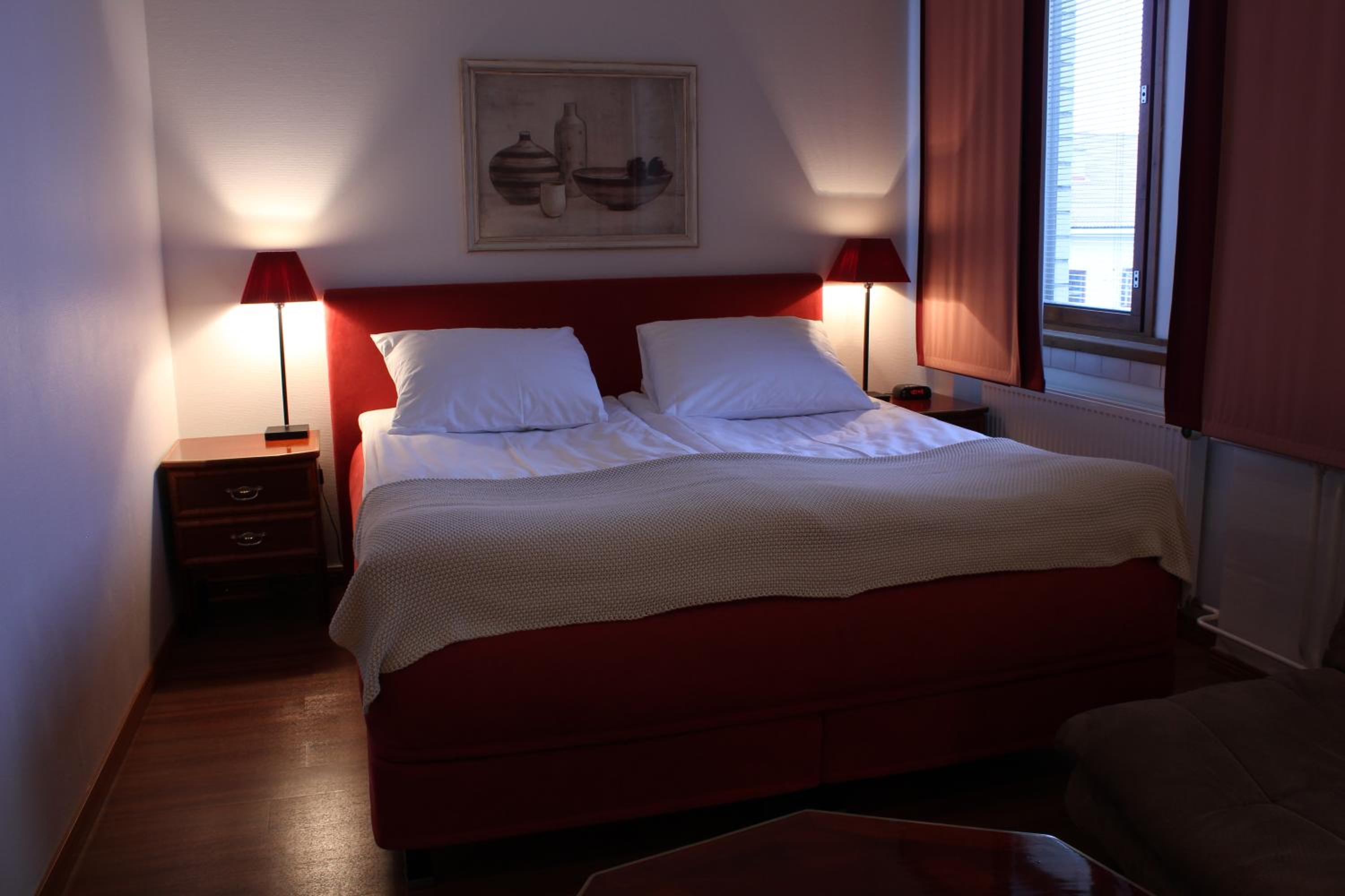 King Room with Sauna - Photo 6