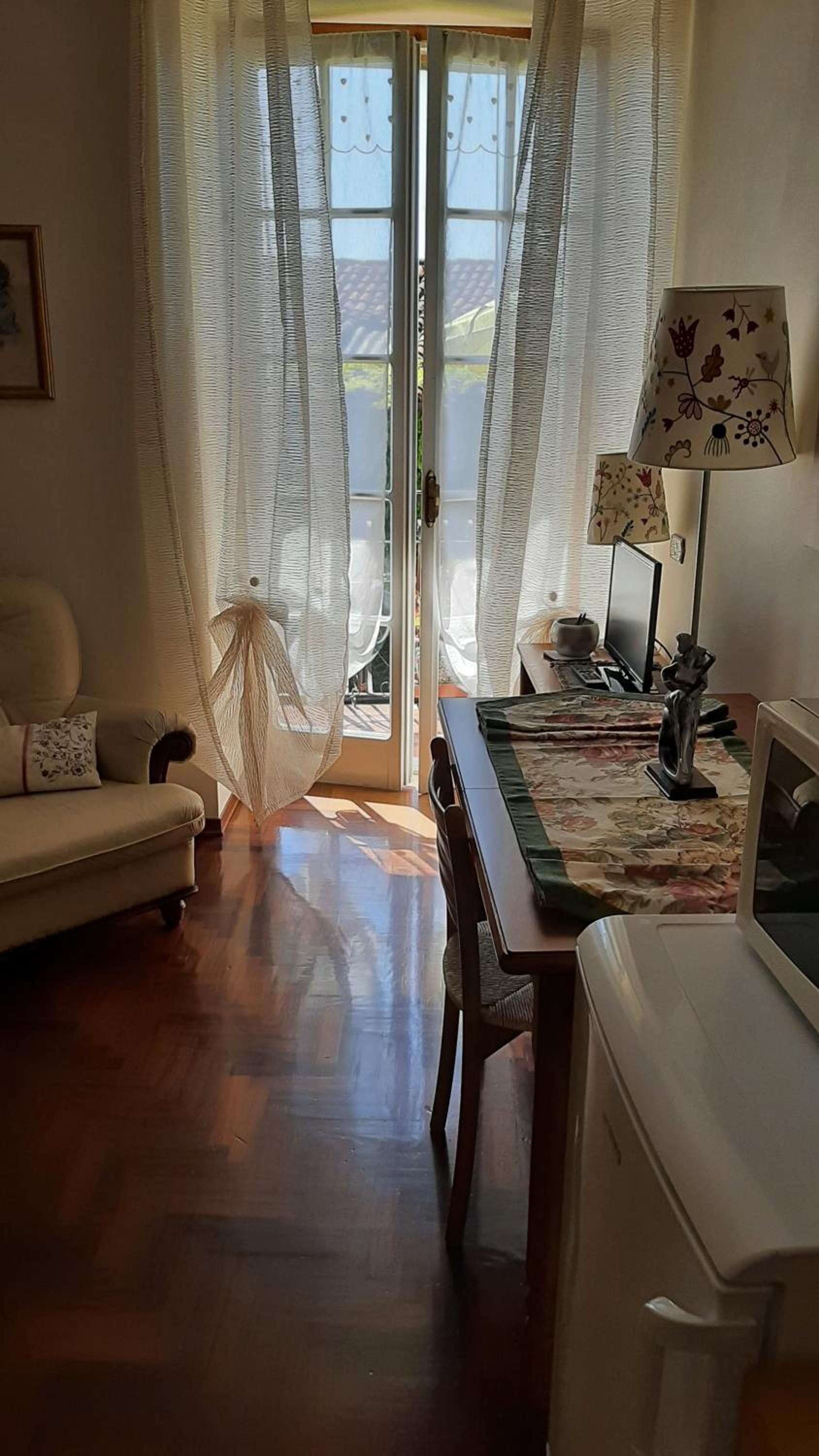 Deluxe Room - Photo 8