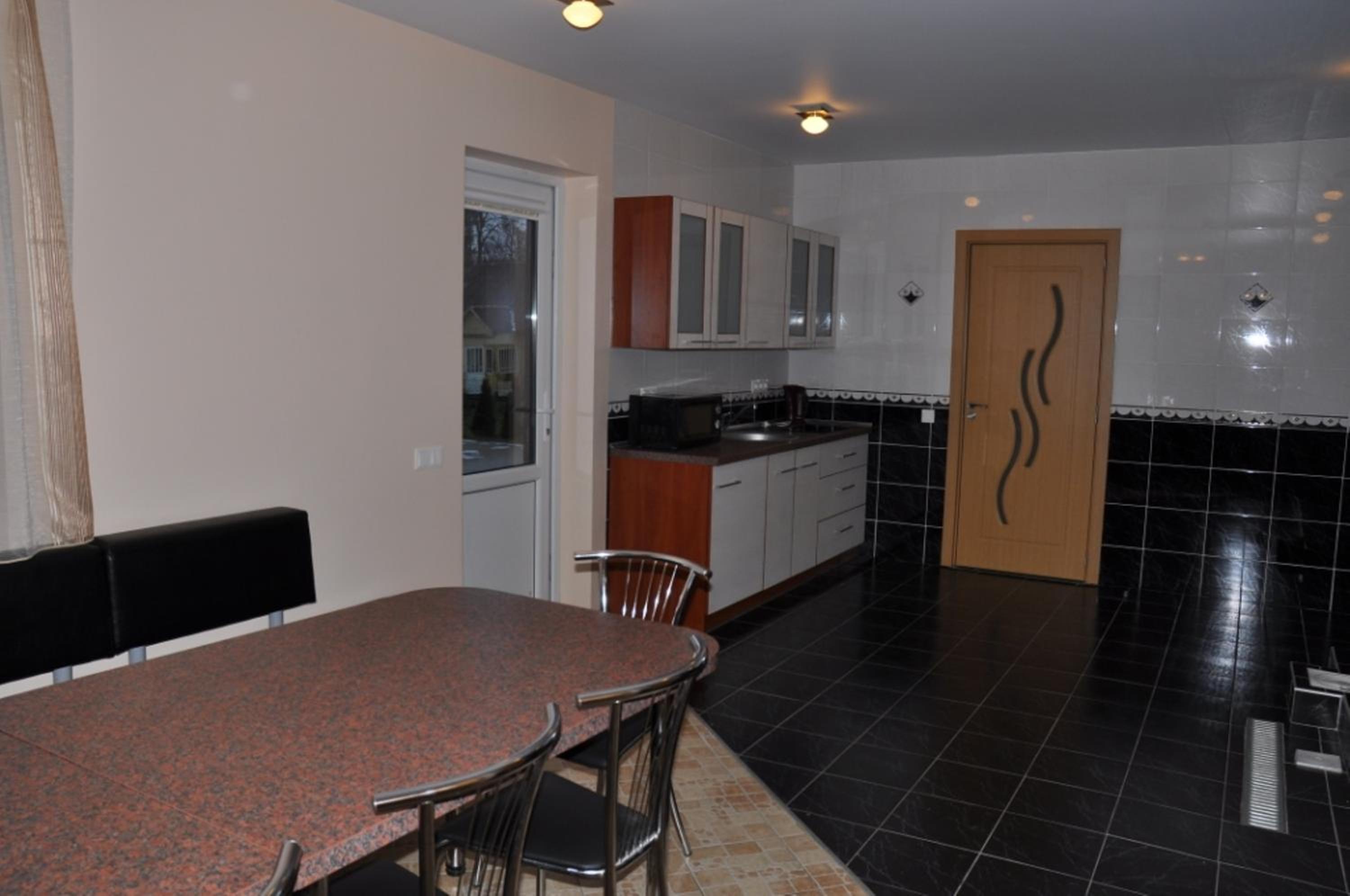 Twin Room - Photo 4