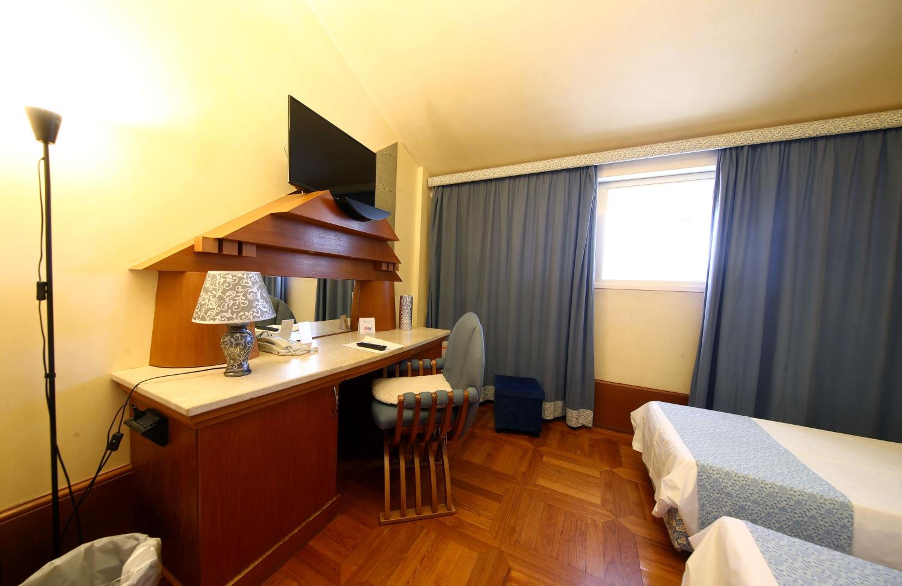Double or Twin Room - Photo 84