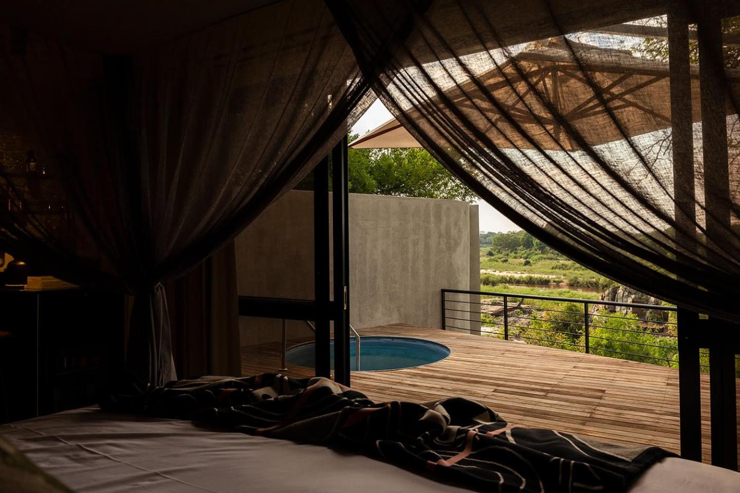 Sunset Suite with plunge pool (land based)