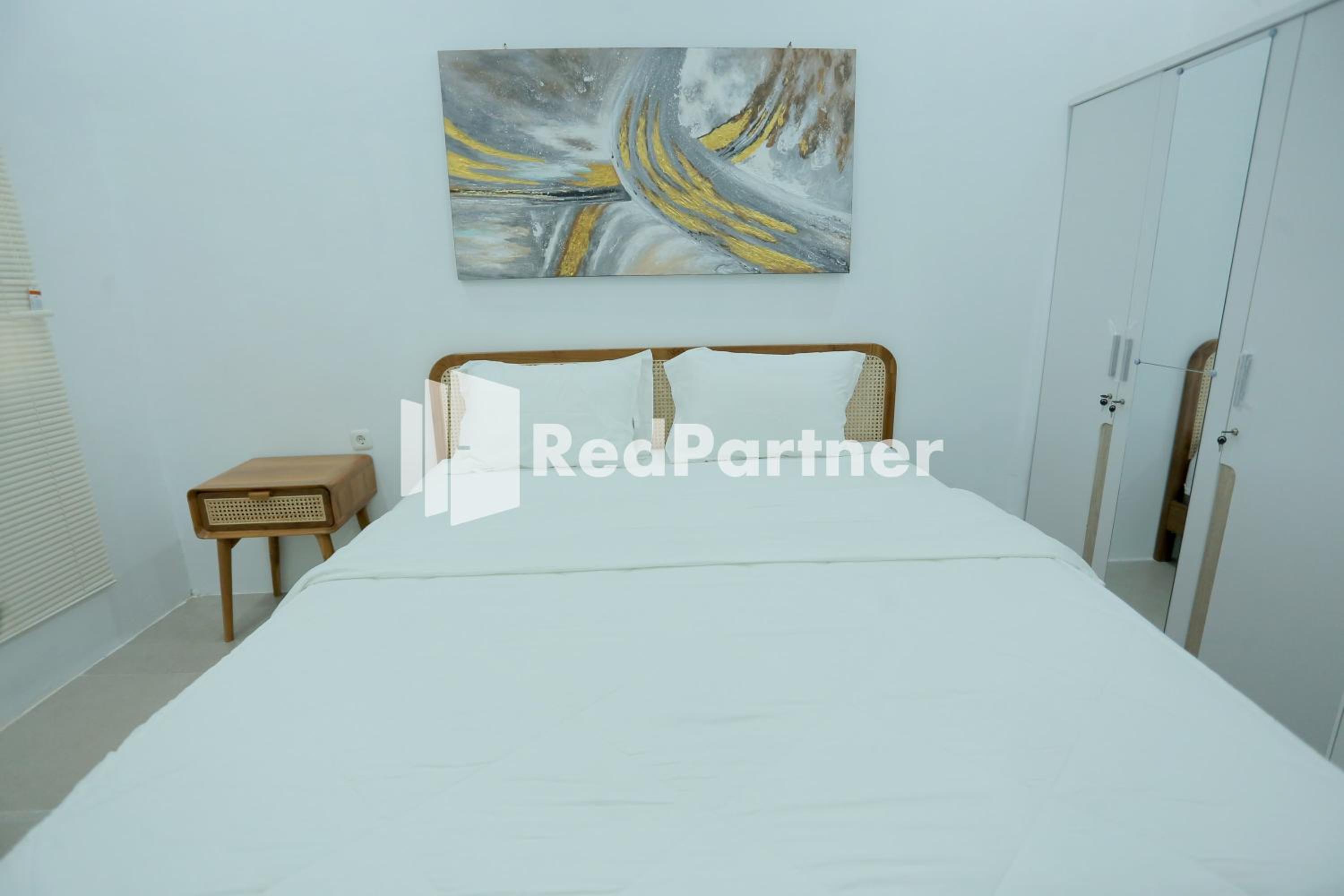 Economy Double Room photo 3